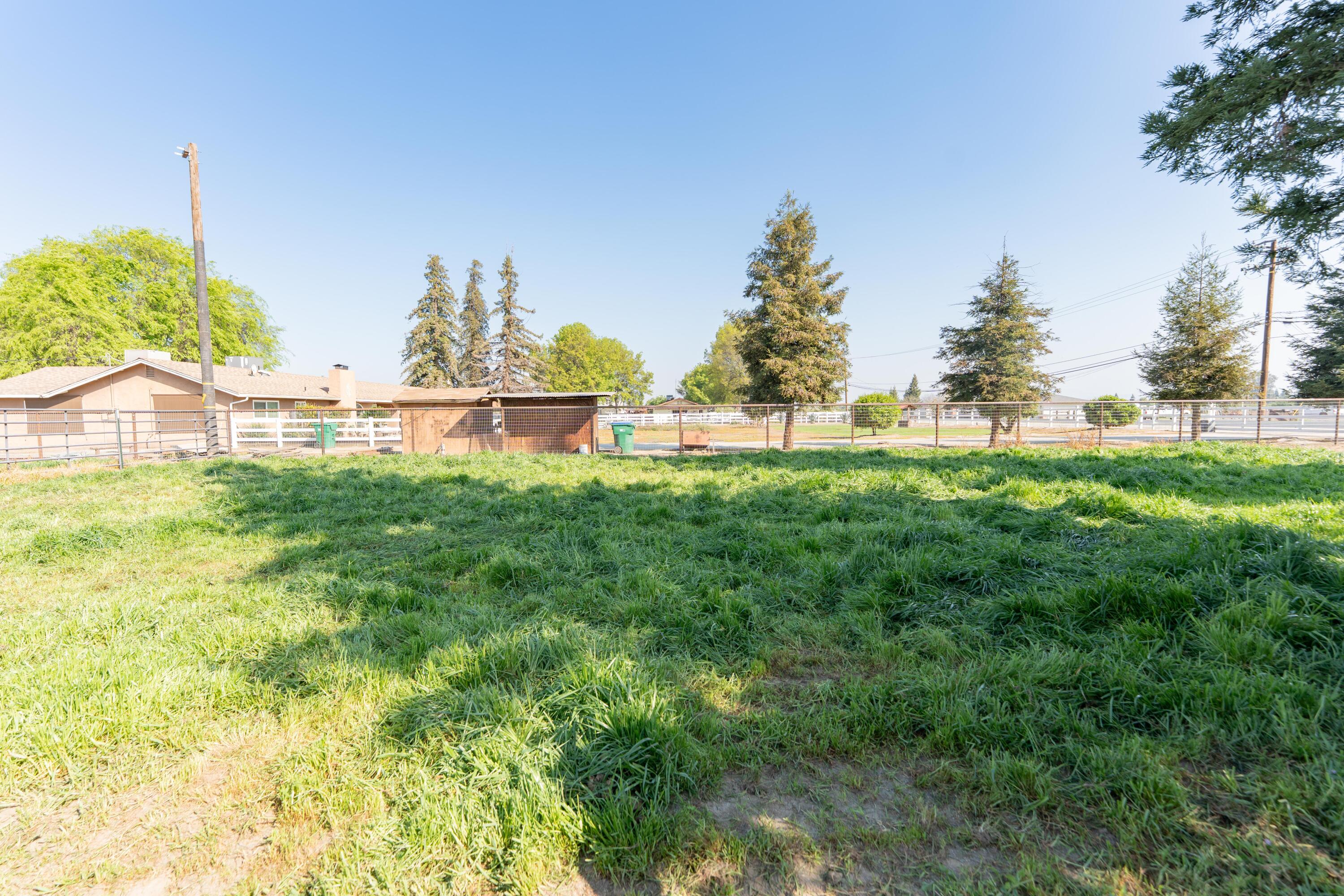 1955 N Westwood St, Porterville, CA 93257