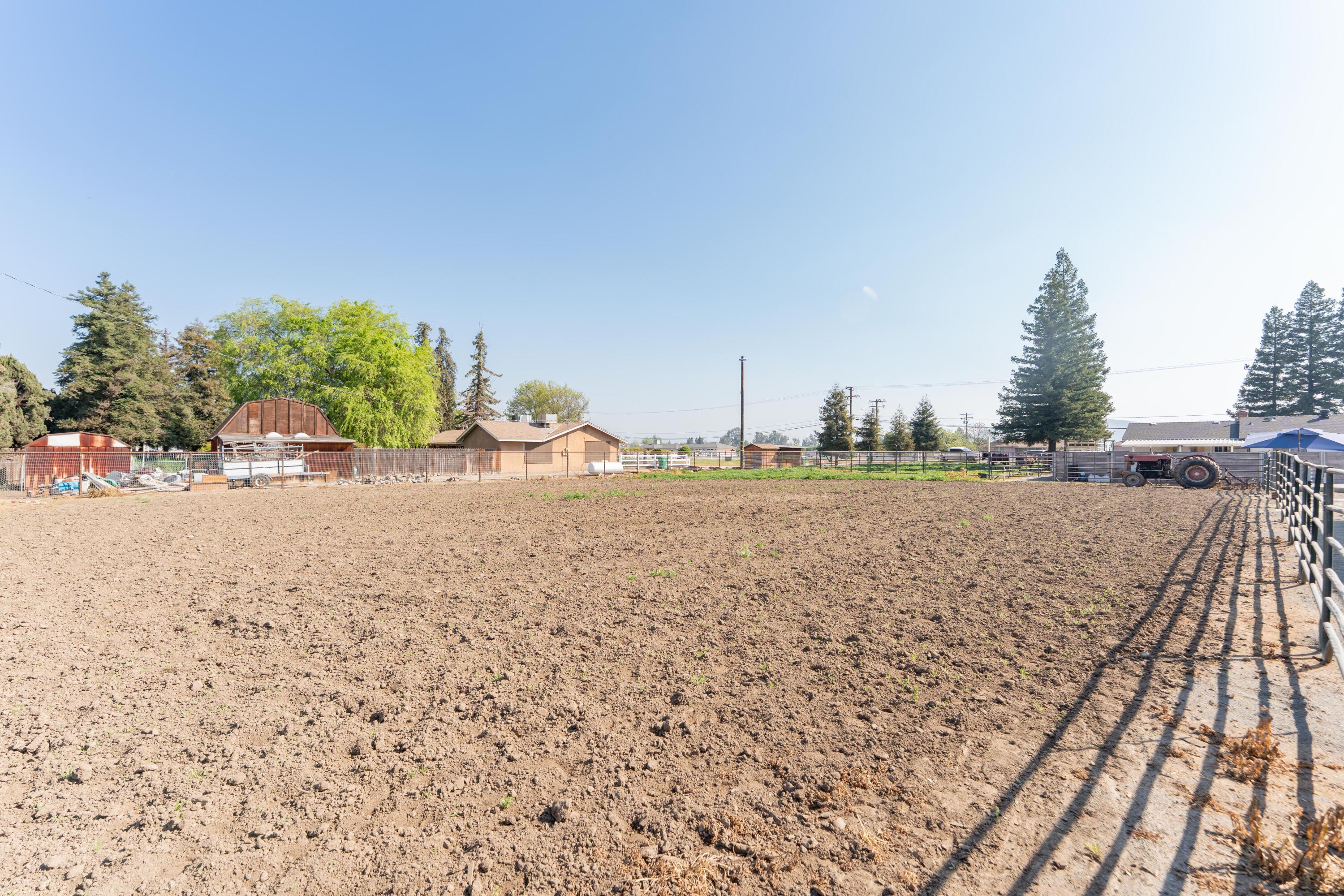 1955 N Westwood St, Porterville, CA 93257