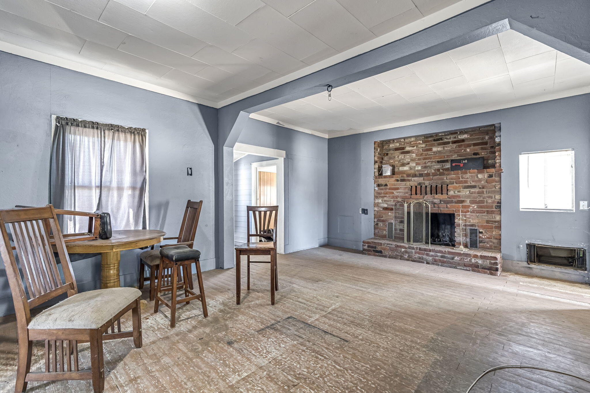 760 Sunnyside Ave, Clovis, CA 93611