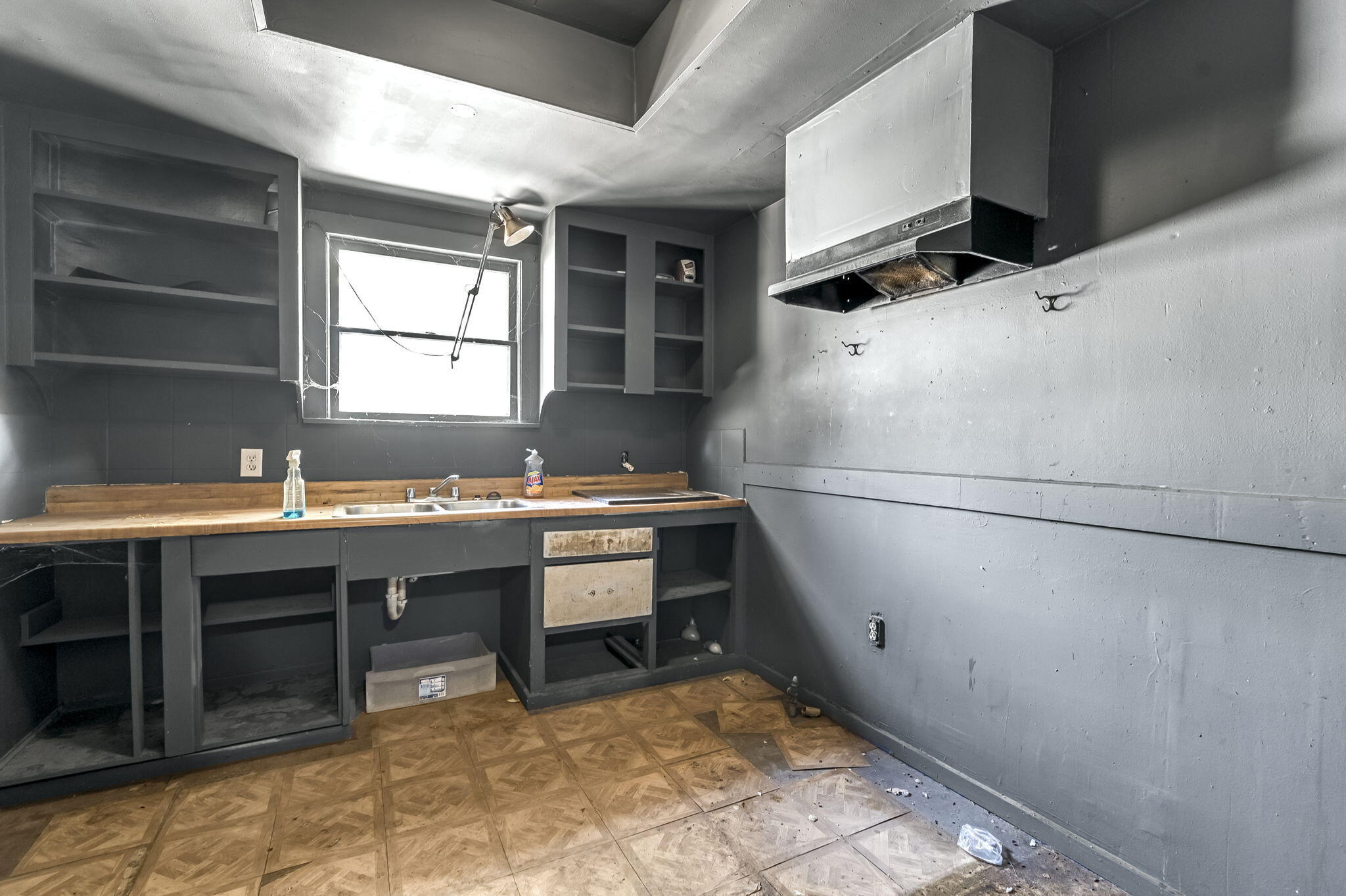 760 Sunnyside Ave, Clovis, CA 93611