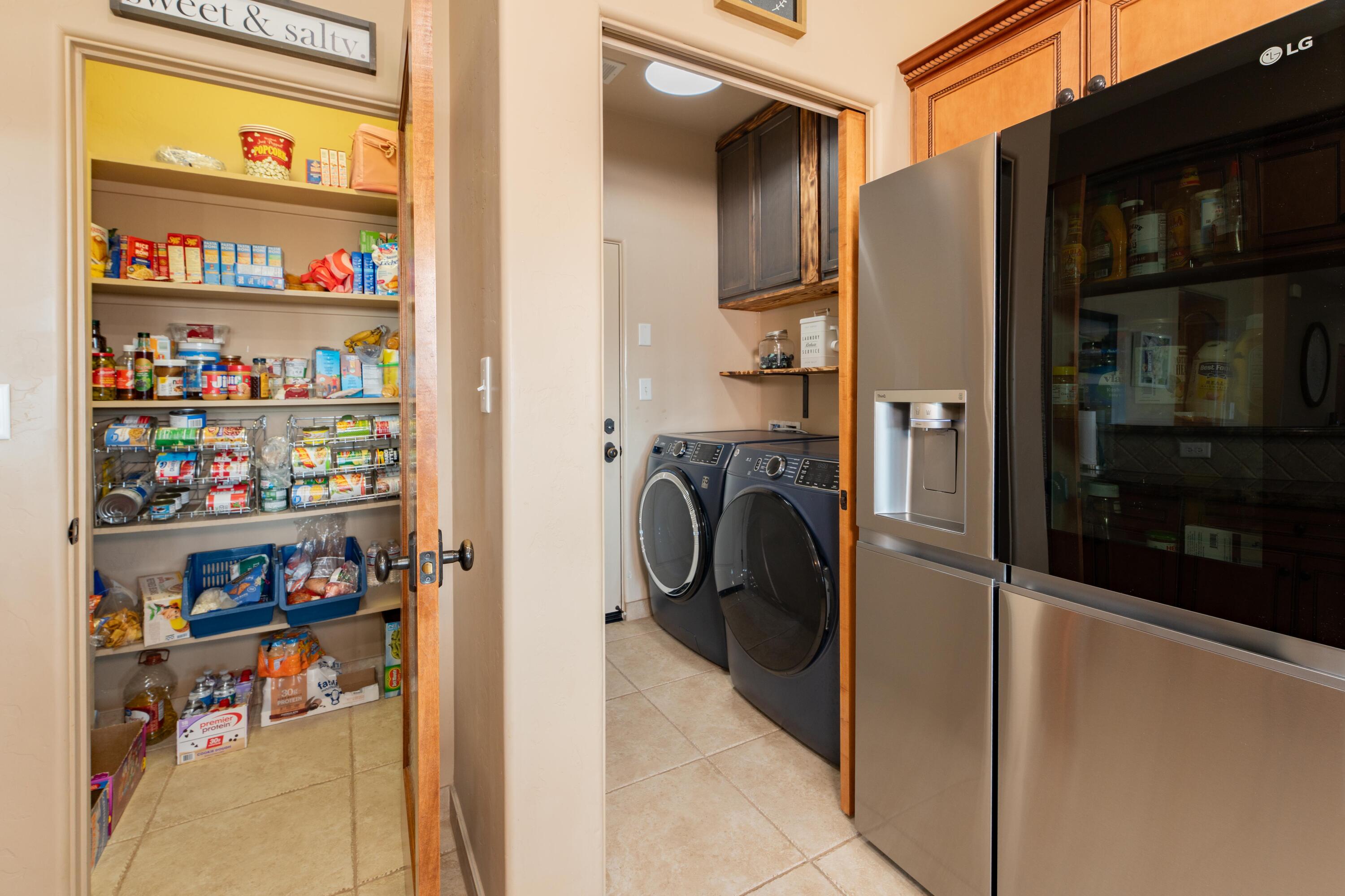 936 N Red Oak St, Porterville, CA 93257