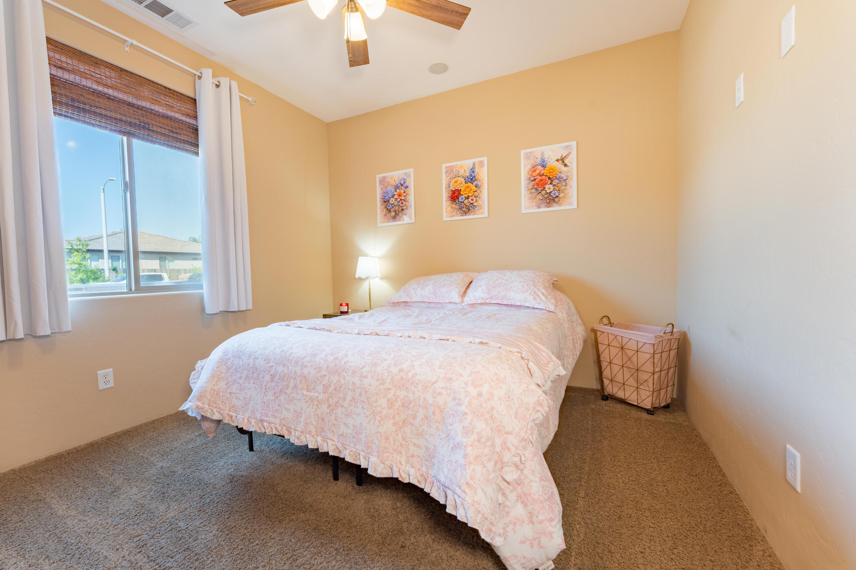 936 N Red Oak St, Porterville, CA 93257