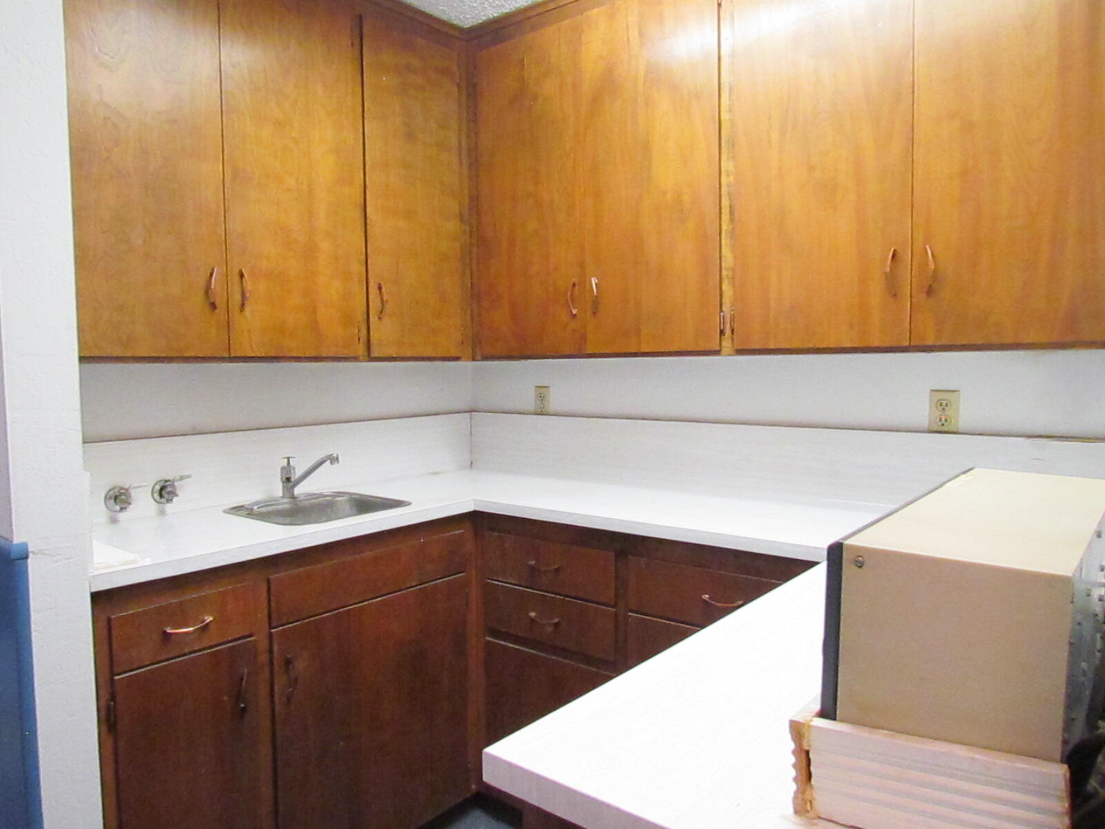 756 G St, Reedley, CA 93654