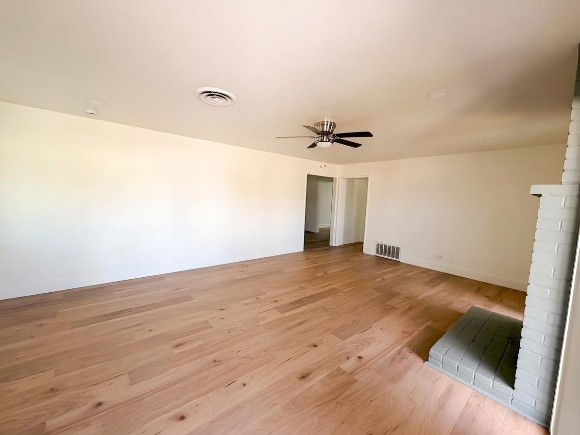 4303 W Hurley Ave, Visalia, CA 93291