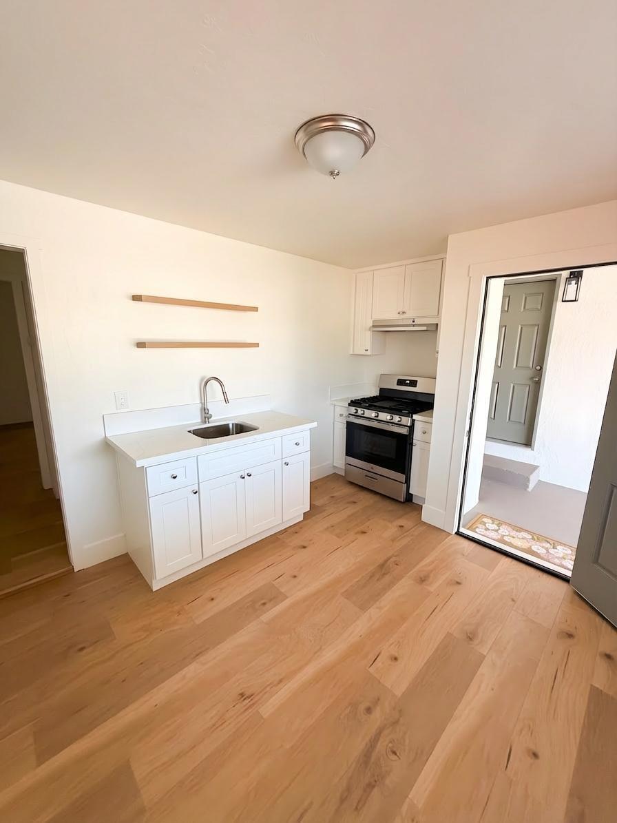 4303 W Hurley Ave, Visalia, CA 93291