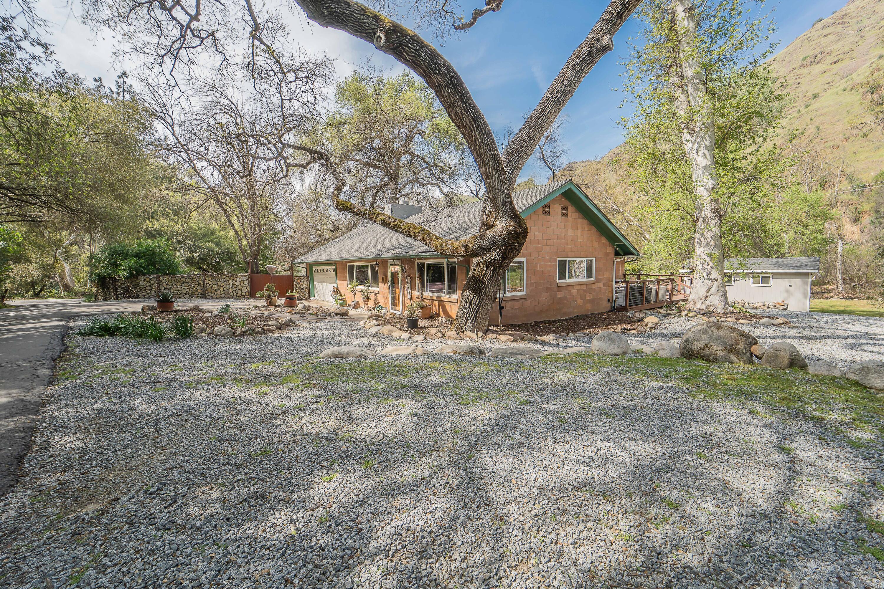 43043 South Fork Dr, Three Rivers, CA 93271