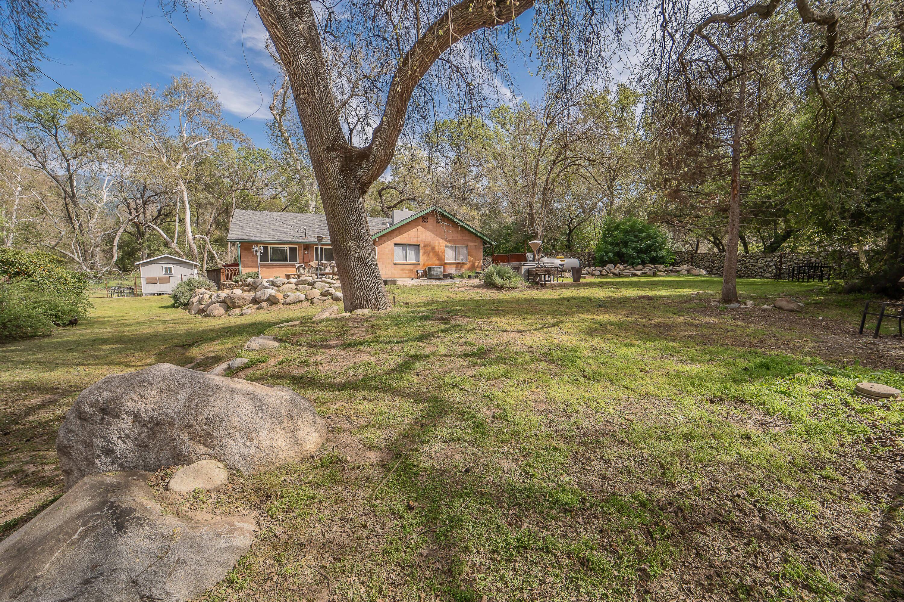 43043 South Fork Dr, Three Rivers, CA 93271