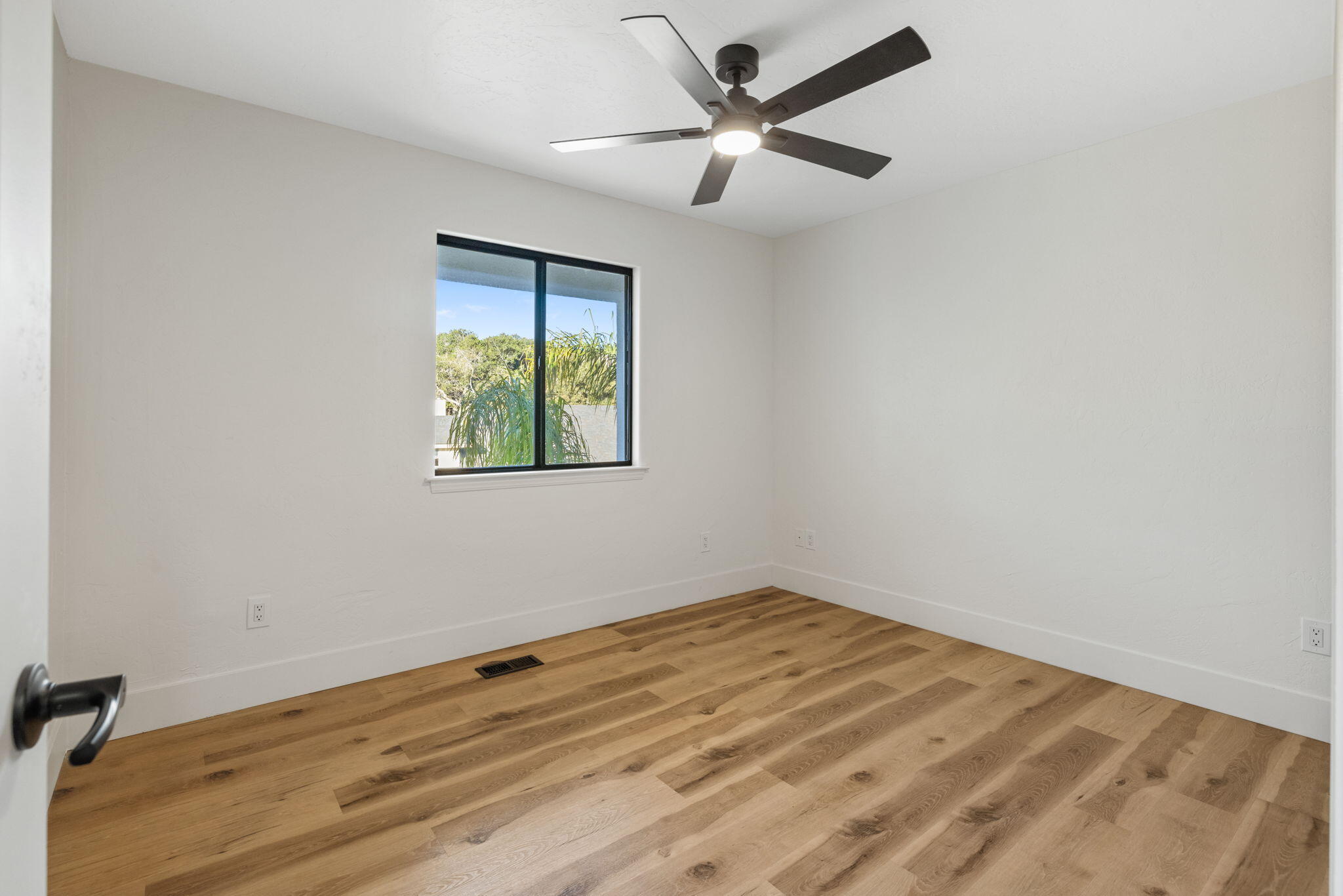 547 May St, Arroyo Grande, CA 93420