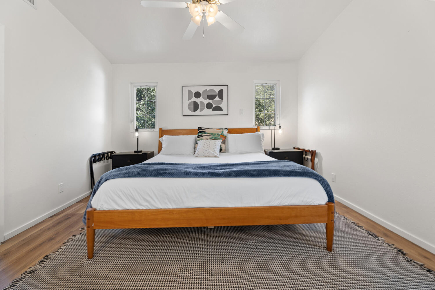 43157 Redstone Ln, Three Rivers, CA 93271