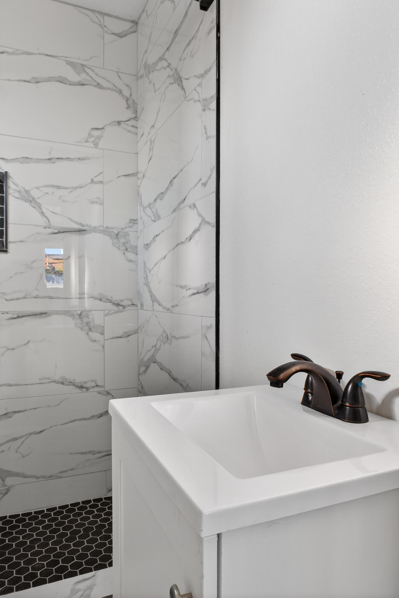 19248 Ave 145, Porterville, CA 93257