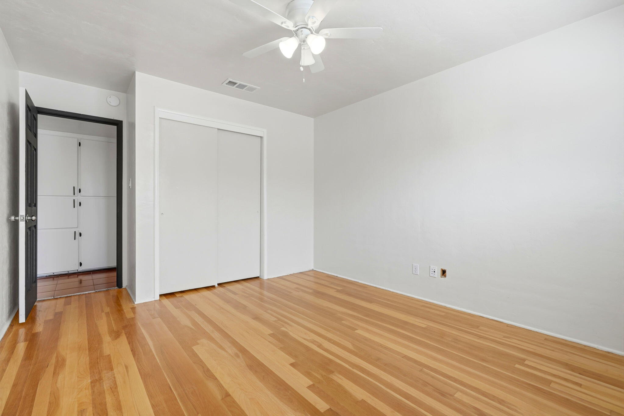 2832 W Sue Ave, Visalia, CA 93277