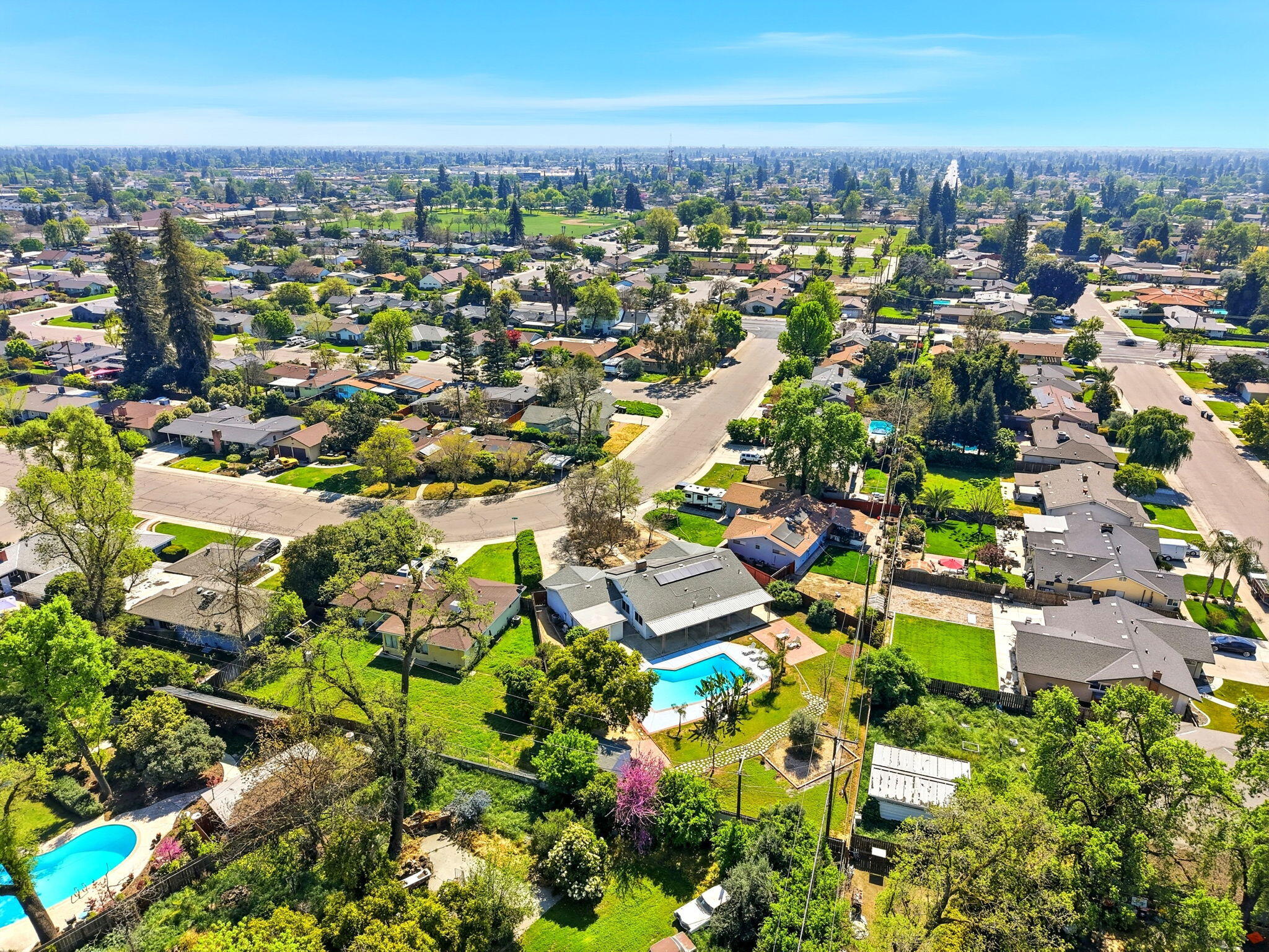 2832 W Sue Ave, Visalia, CA 93277