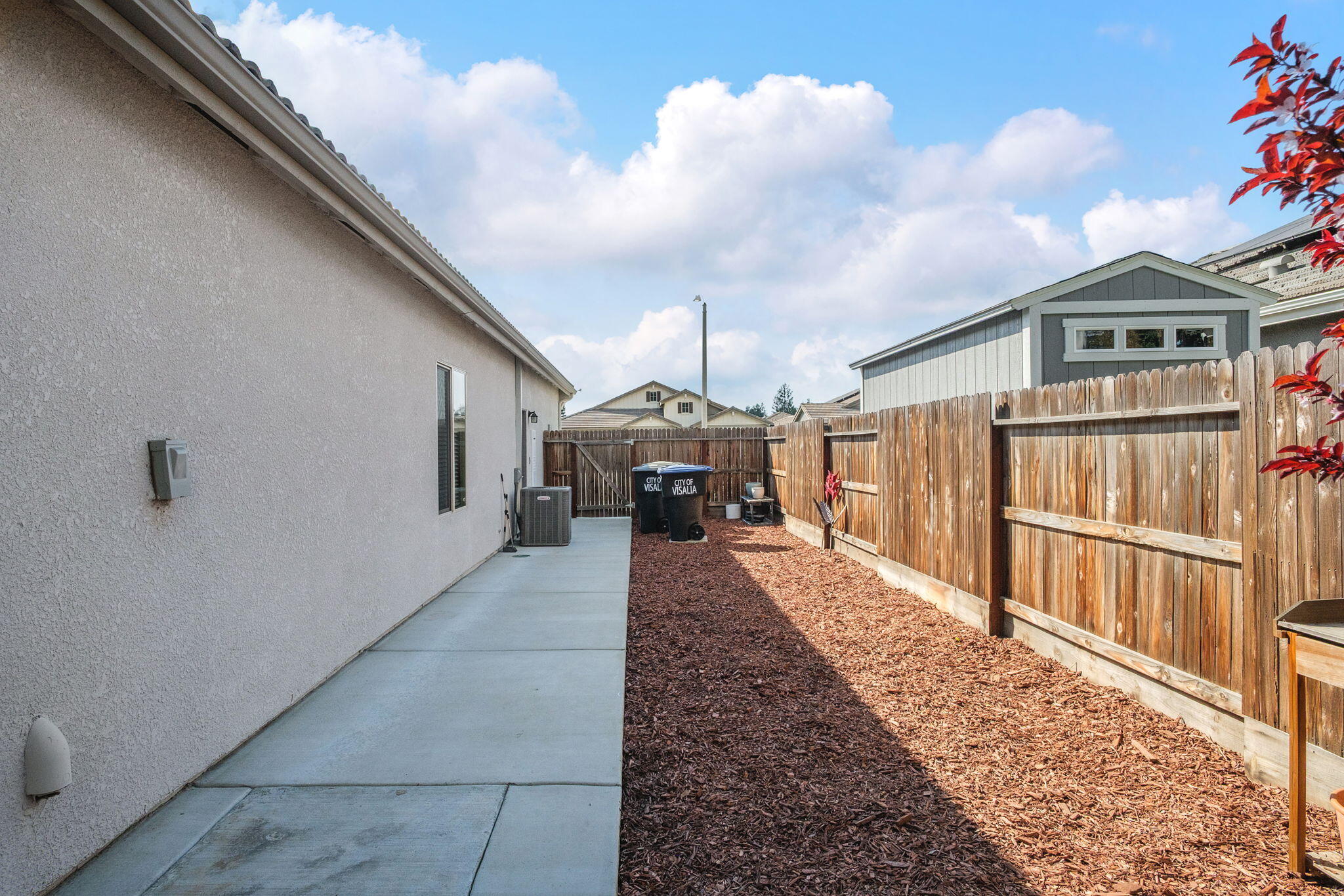 3132 S Kennedy St, Visalia, CA 93292