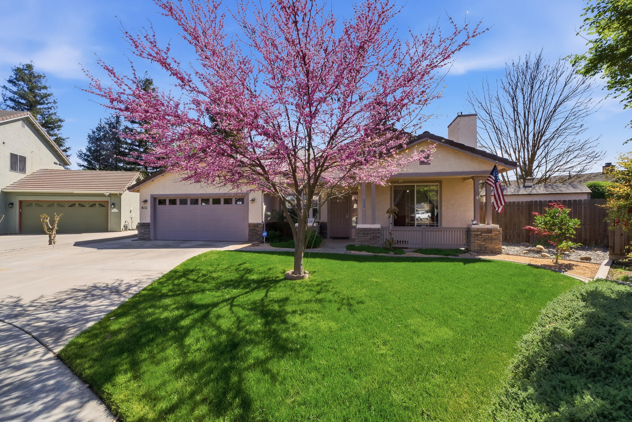 4111 W Redding Ave, Visalia, CA 93277