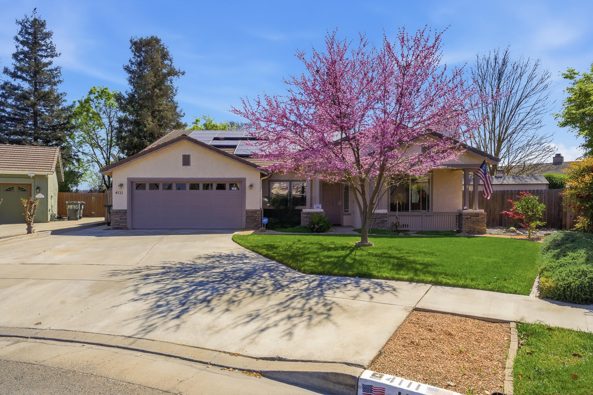 4111 W Redding Ave, Visalia, CA 93277