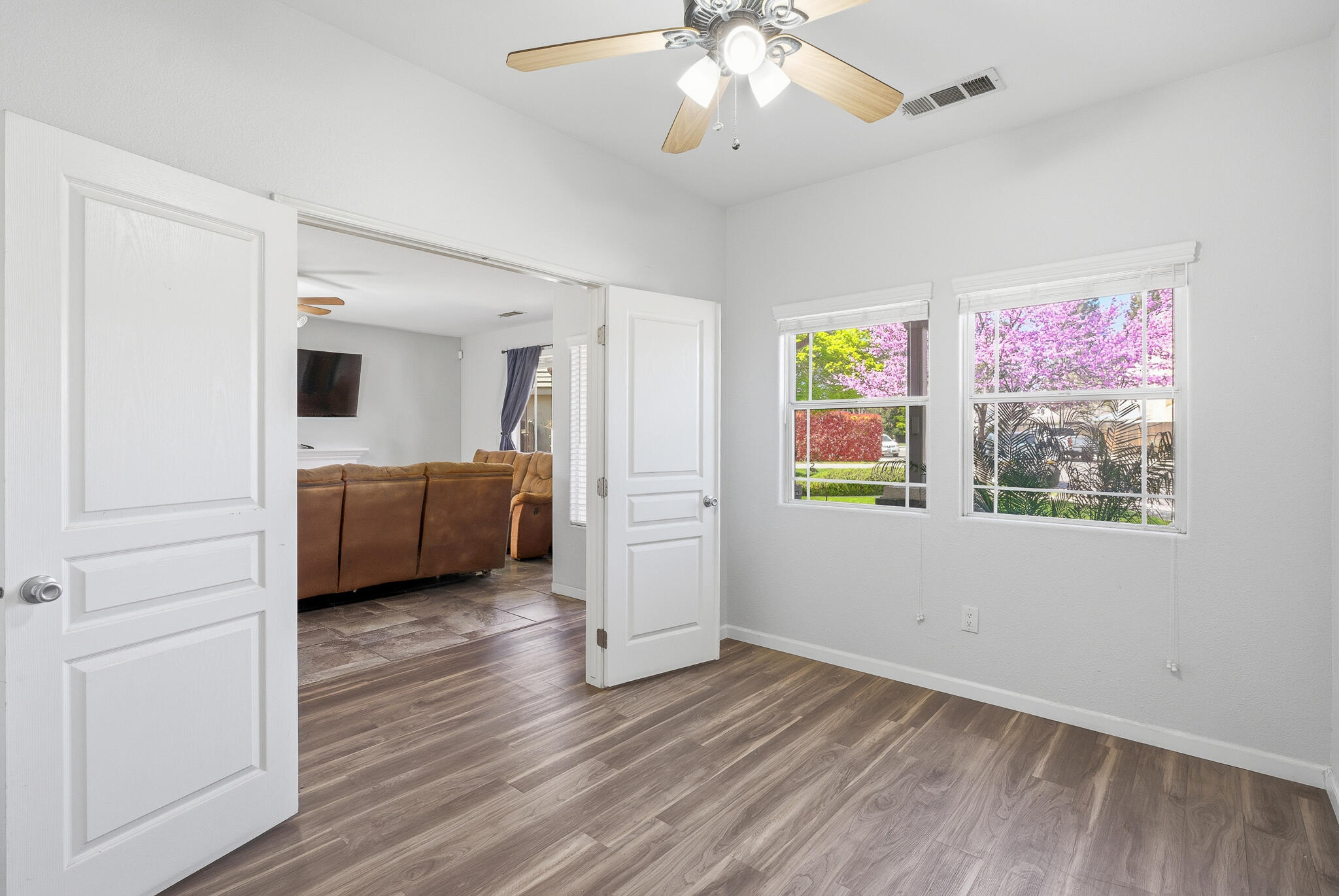 4111 W Redding Ave, Visalia, CA 93277