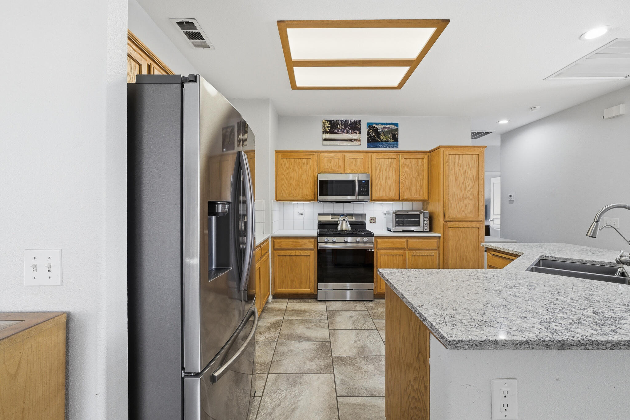 4111 W Redding Ave, Visalia, CA 93277