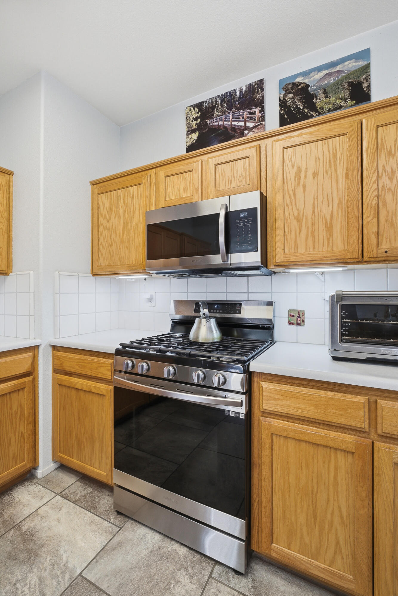 4111 W Redding Ave, Visalia, CA 93277