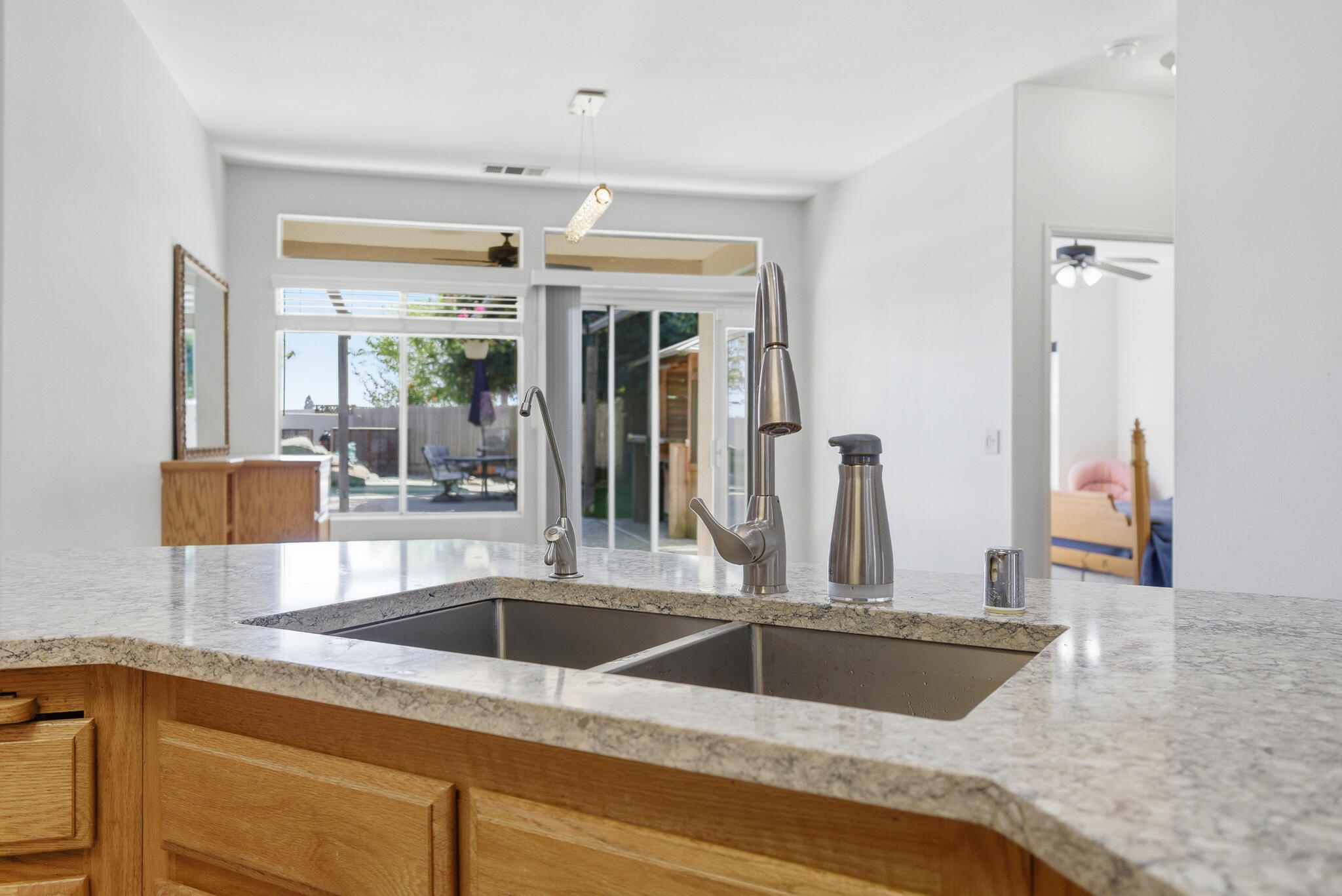 4111 W Redding Ave, Visalia, CA 93277