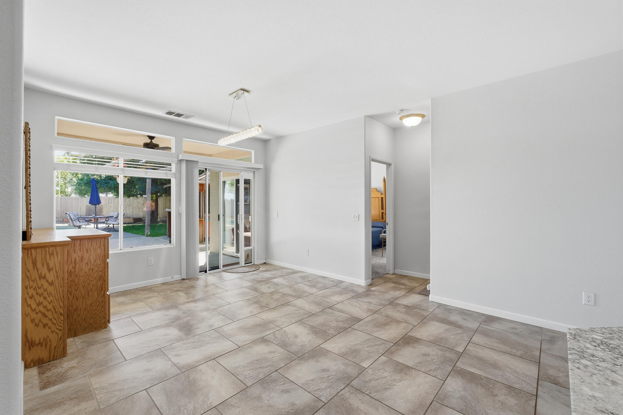 4111 W Redding Ave, Visalia, CA 93277