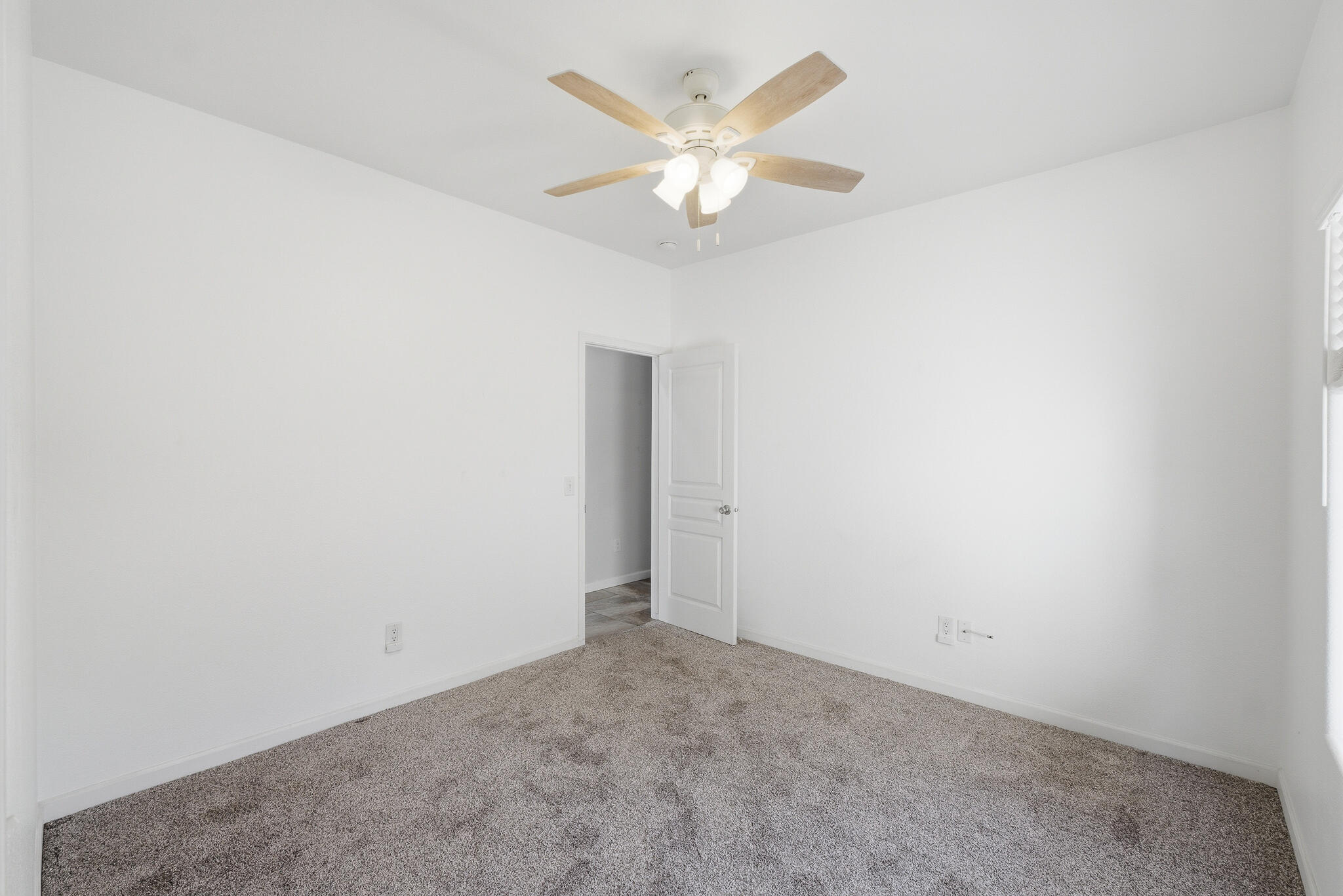 4111 W Redding Ave, Visalia, CA 93277