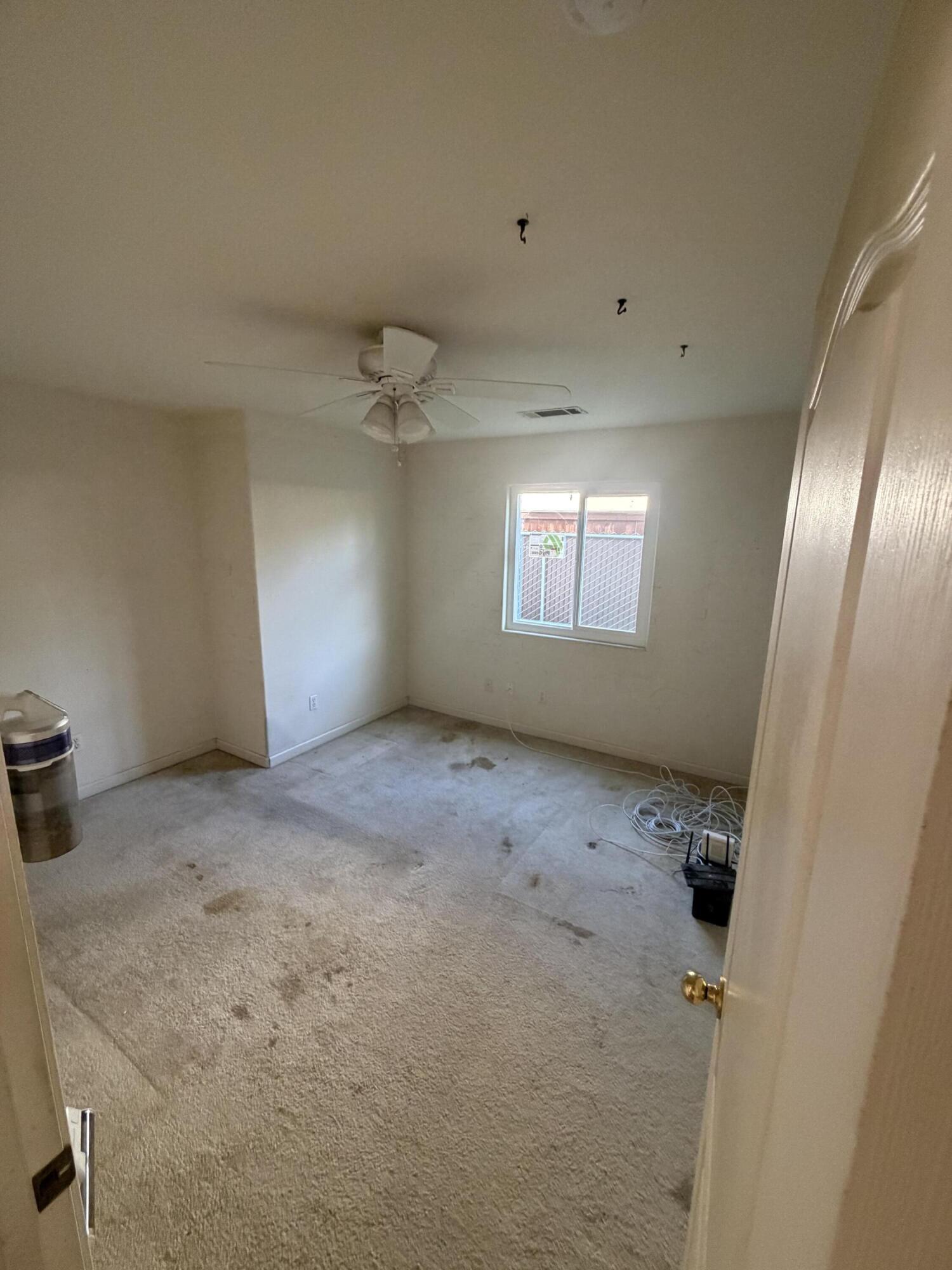 1364 W Date Ave, Porterville, CA 93257