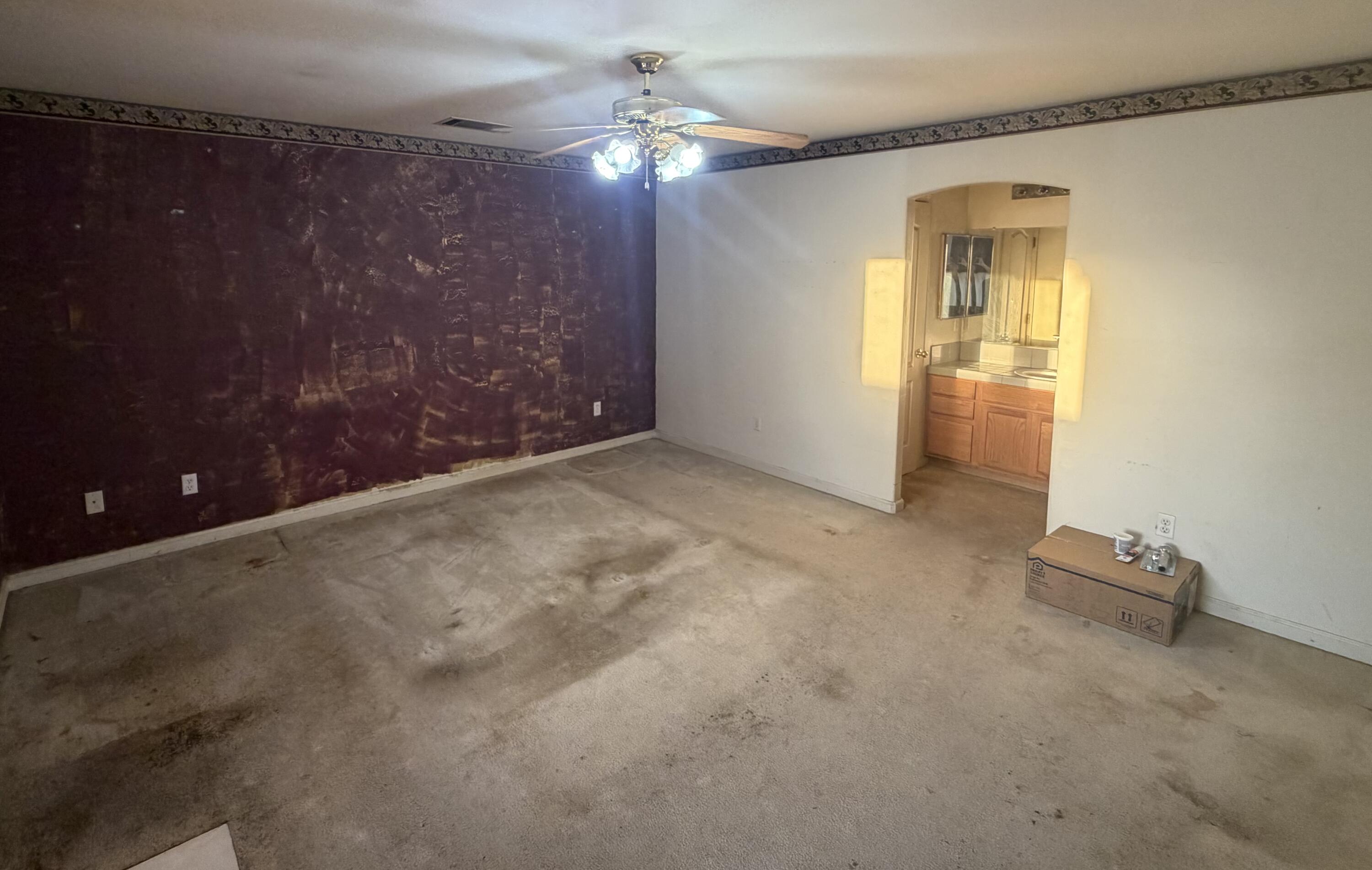 1364 W Date Ave, Porterville, CA 93257