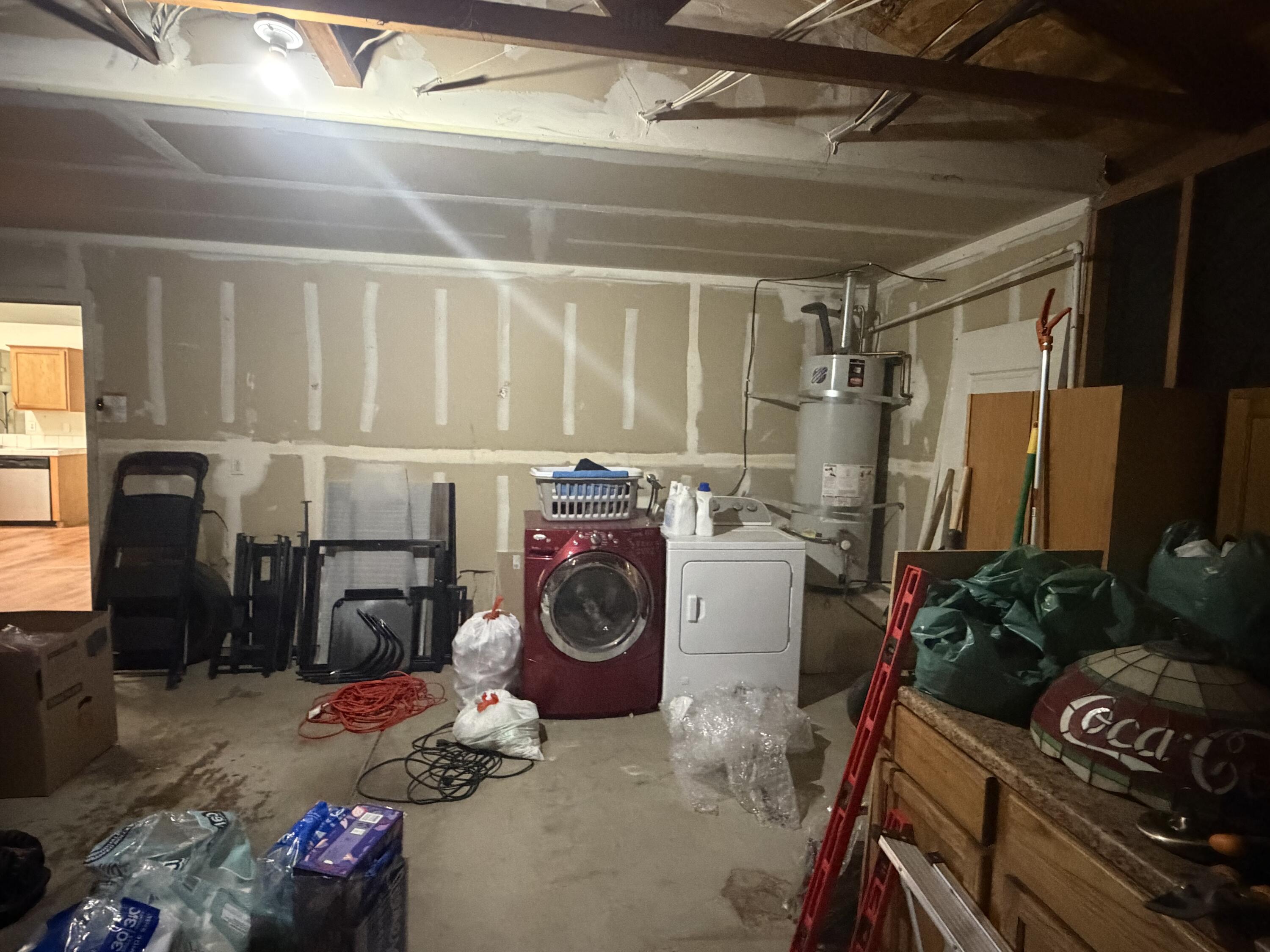 1364 W Date Ave, Porterville, CA 93257