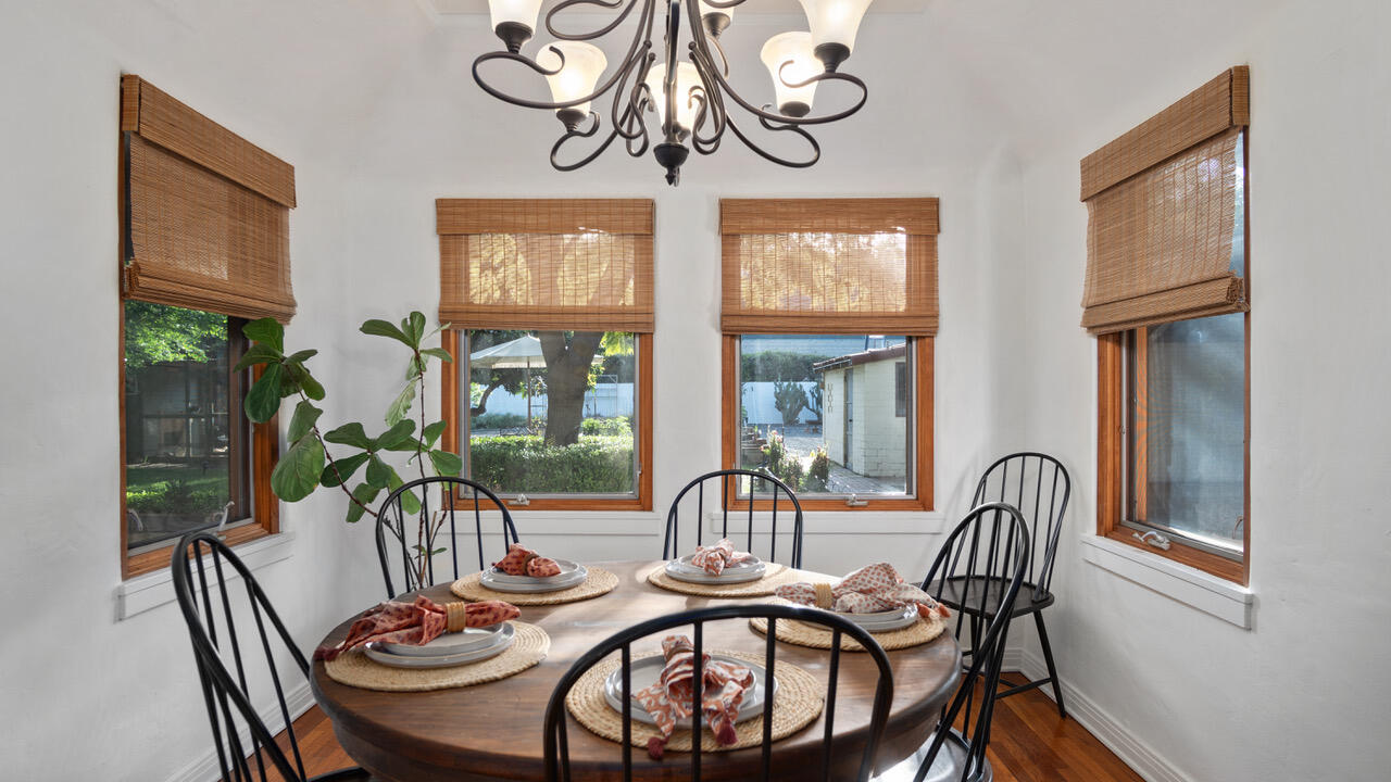 142 Carmelita St, Porterville, CA 93257