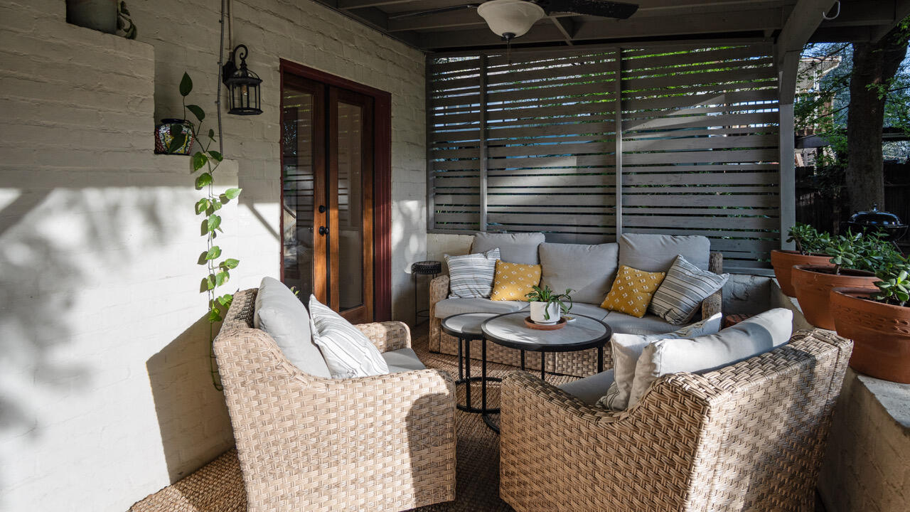 142 Carmelita St, Porterville, CA 93257