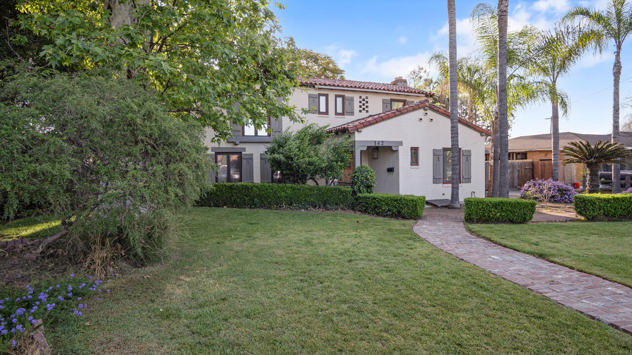 142 Carmelita St, Porterville, CA 93257