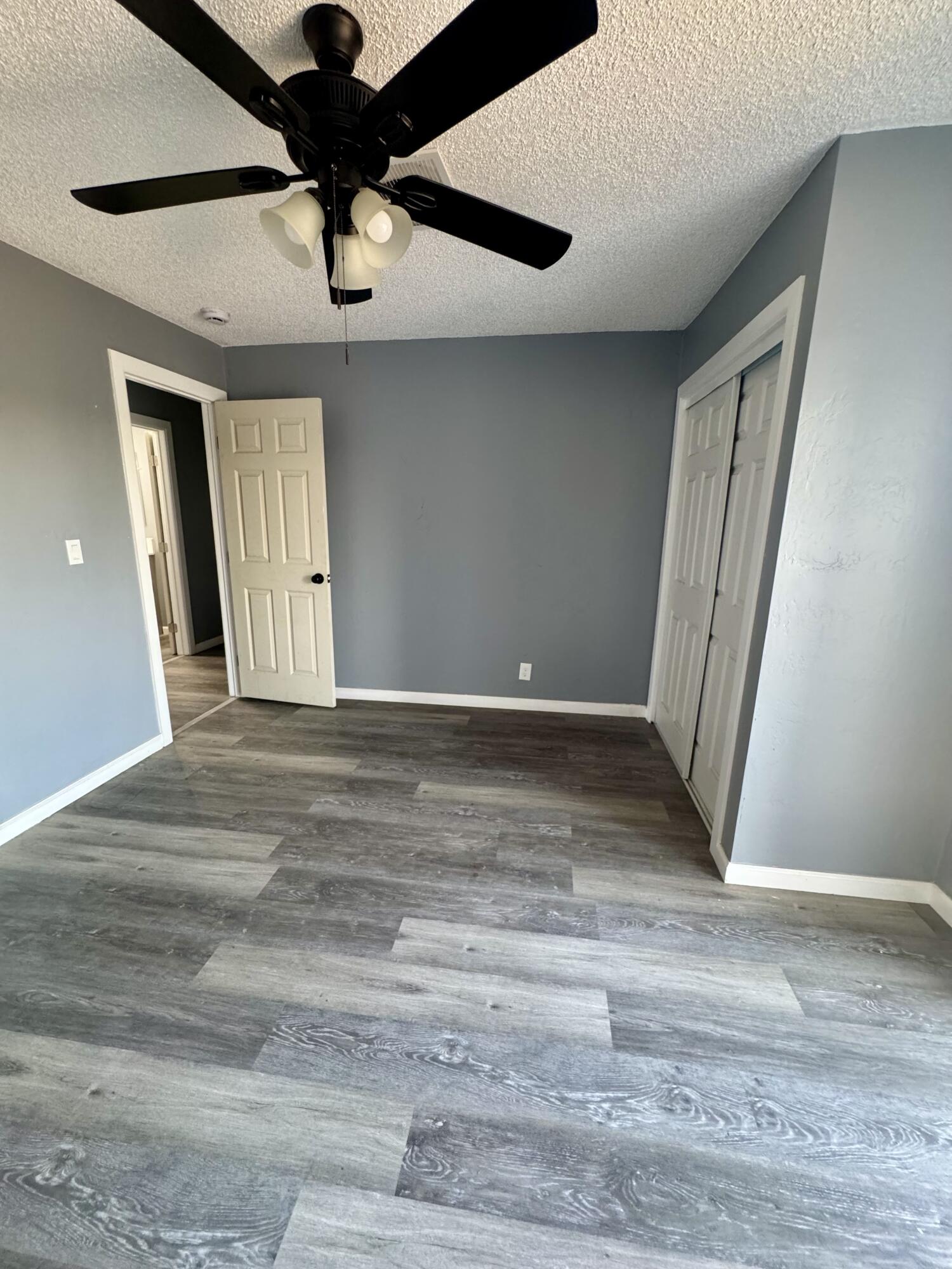 579 S Villa St, Porterville, CA 93257