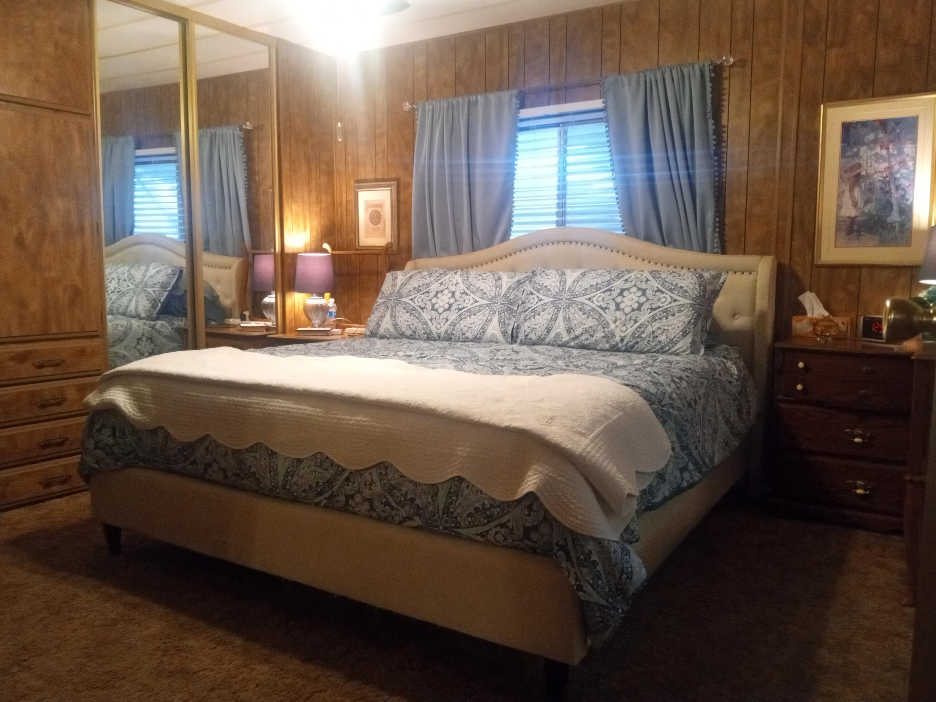 2400 W Midvalley Ave #S1, Visalia, CA 93277