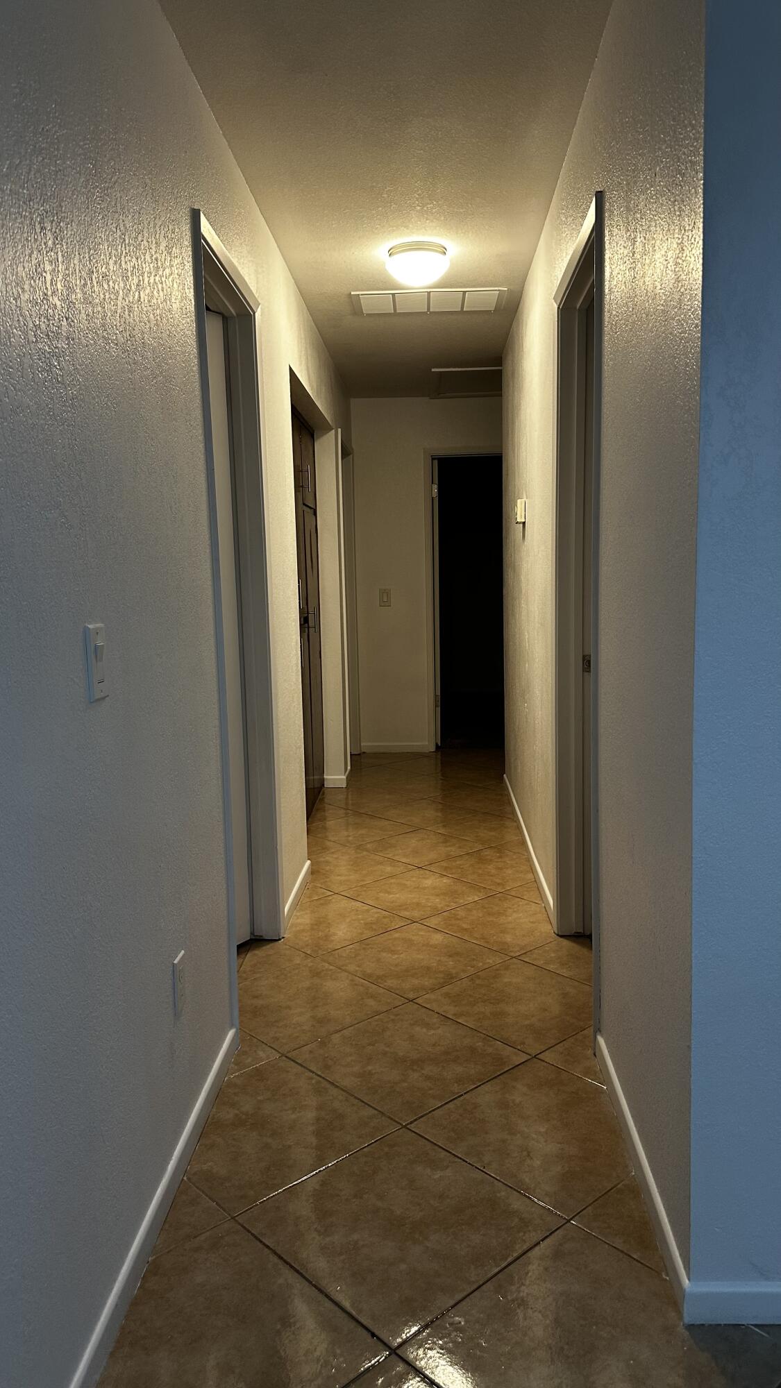 555 S Halcyon Rd, Arroyo Grande, CA 93420