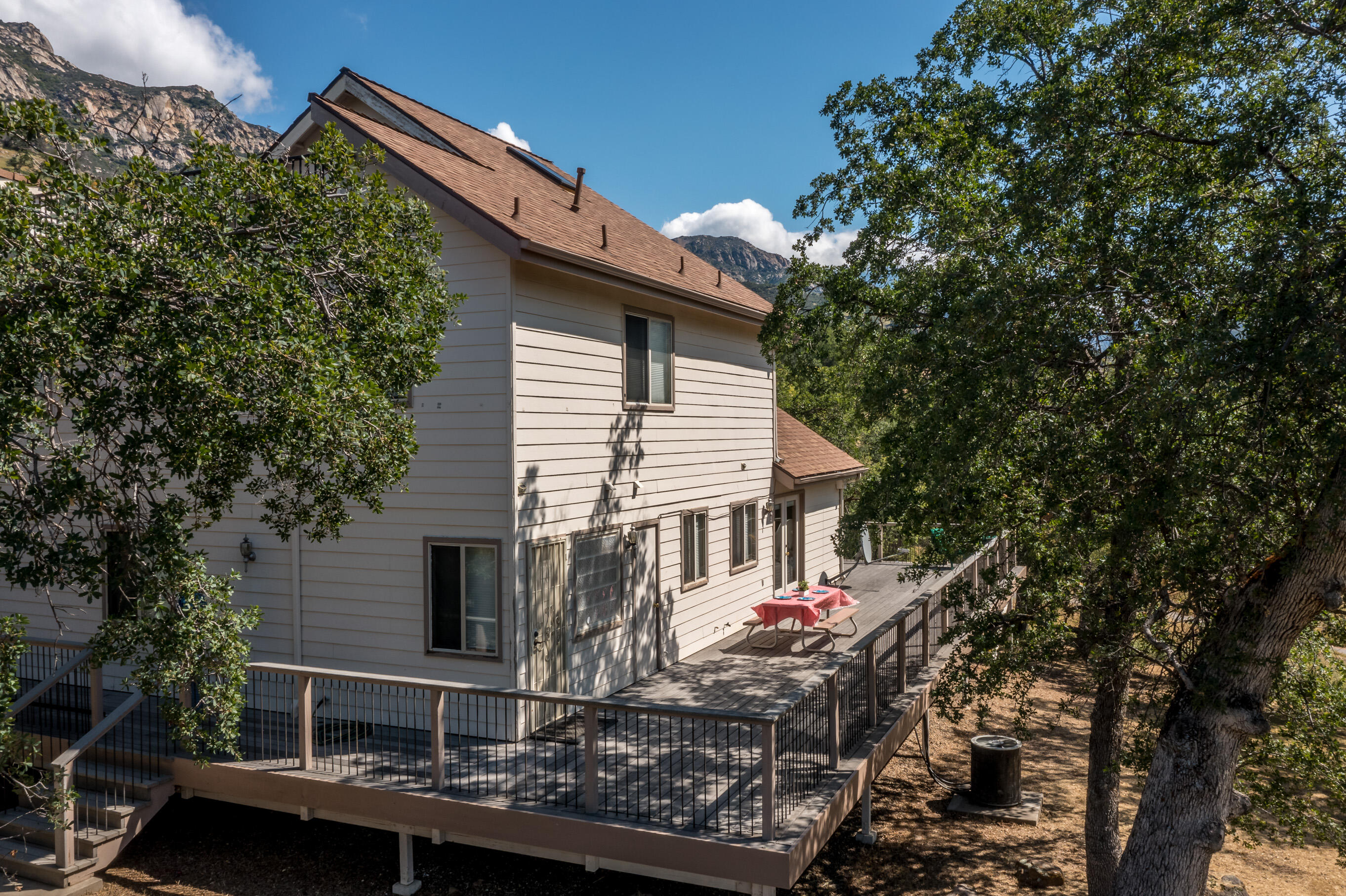 46798 Sequoia Ct, Three Rivers, CA 93271