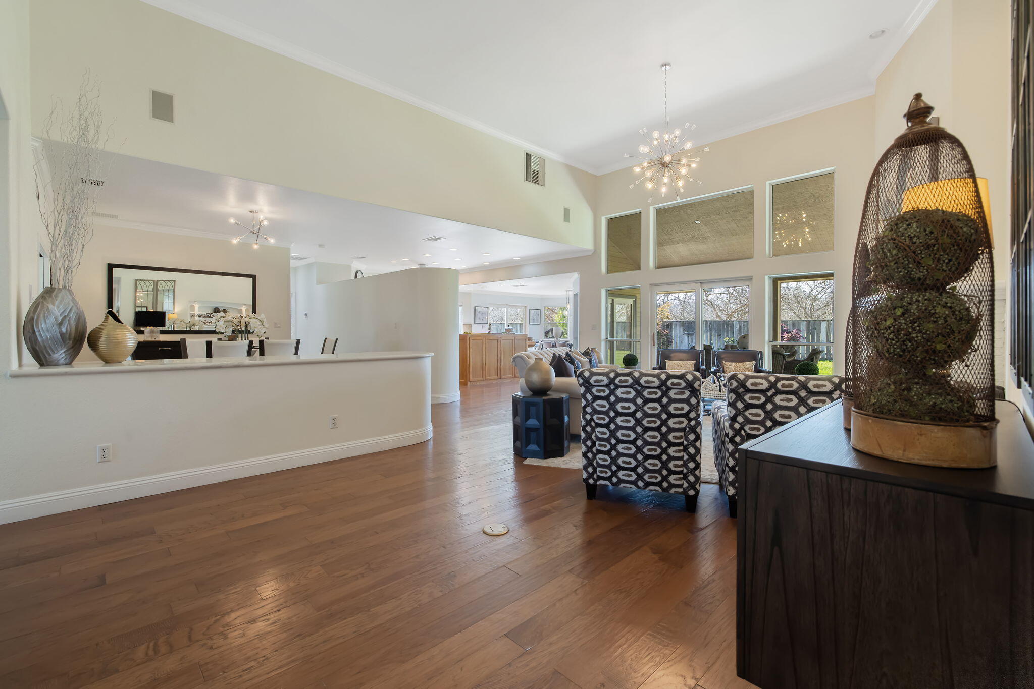 703 N Shirk Rd, Visalia, CA 93291