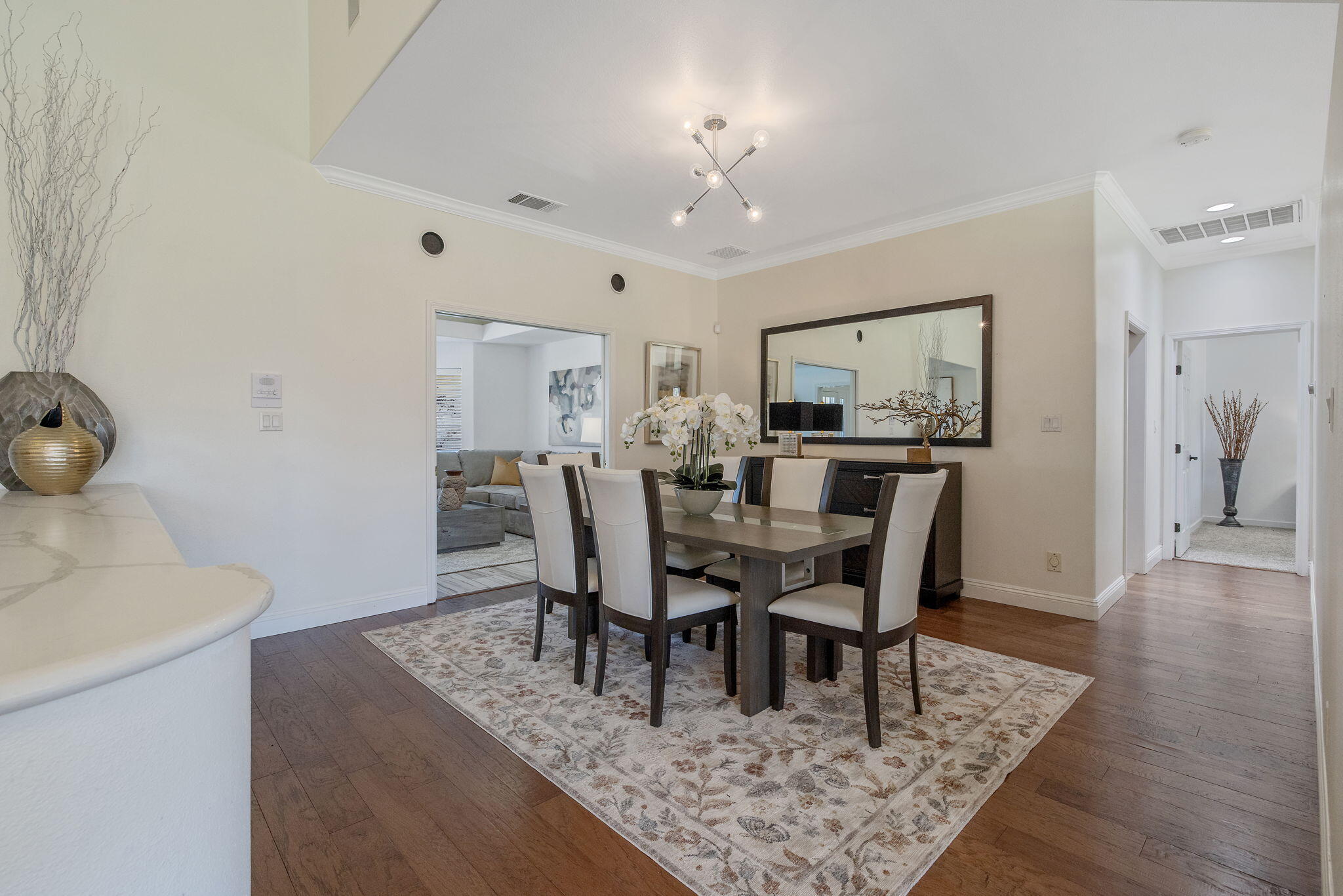 703 N Shirk Rd, Visalia, CA 93291