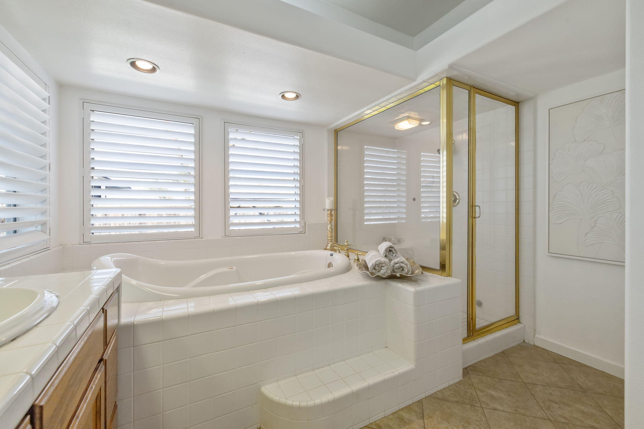 703 N Shirk Rd, Visalia, CA 93291