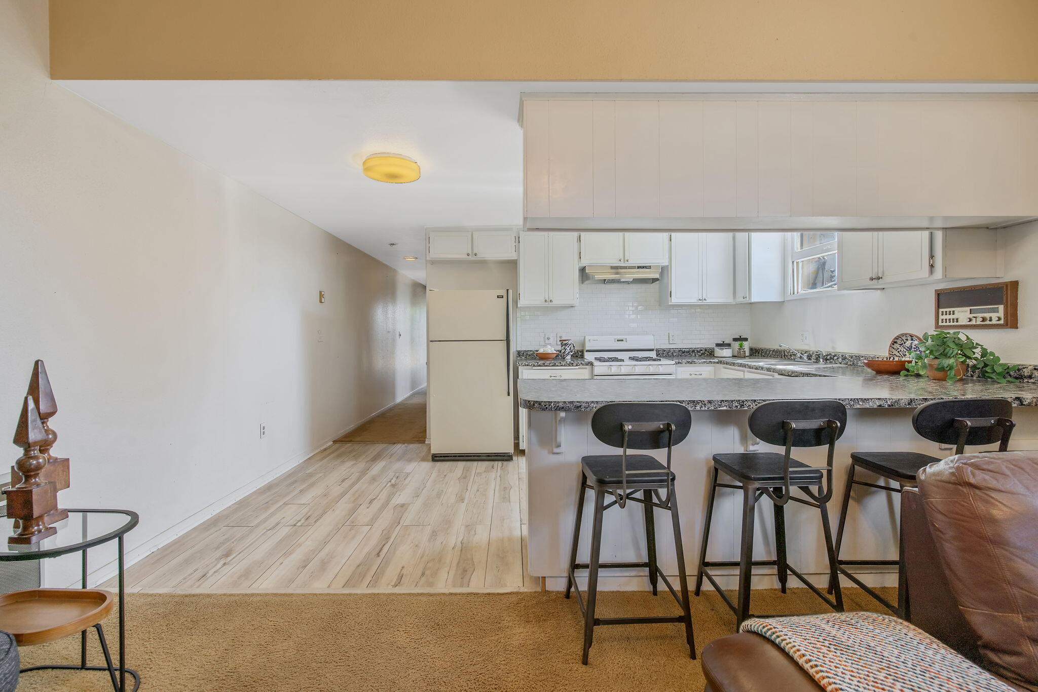 703 N Shirk Rd, Visalia, CA 93291