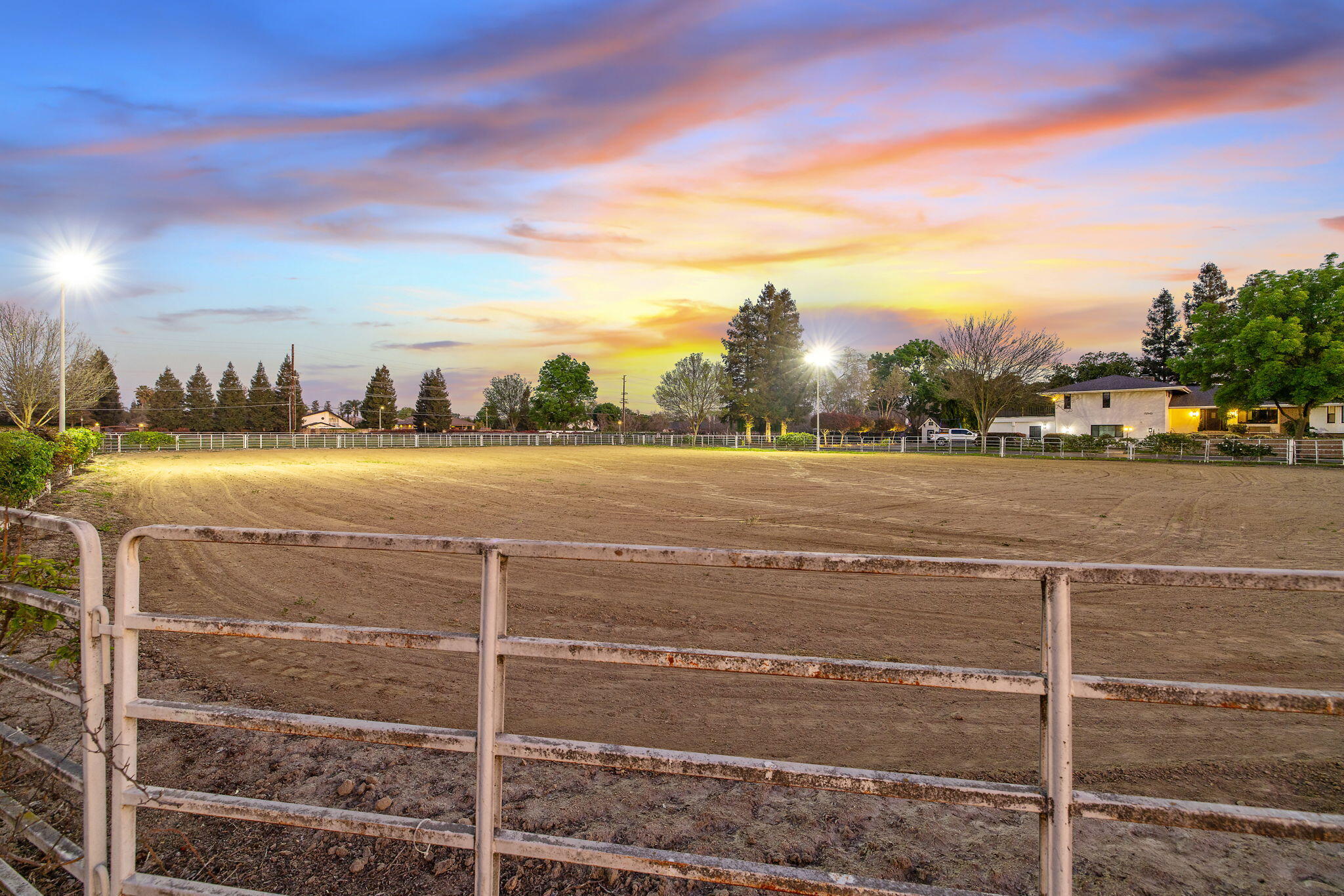 703 N Shirk Rd, Visalia, CA 93291