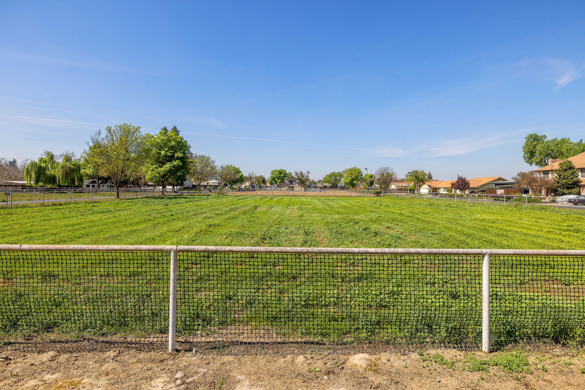 703 N Shirk Rd, Visalia, CA 93291