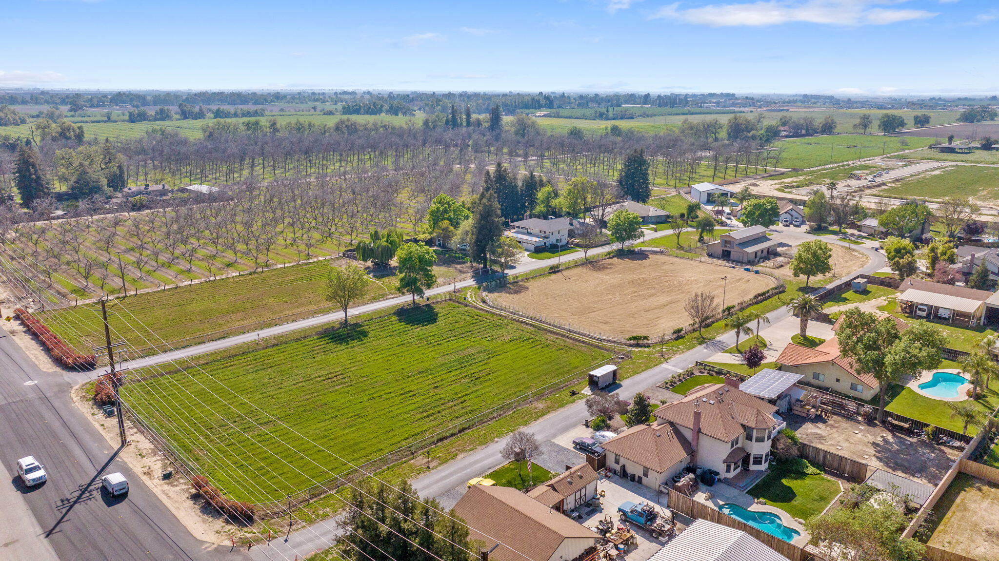 703 N Shirk Rd, Visalia, CA 93291