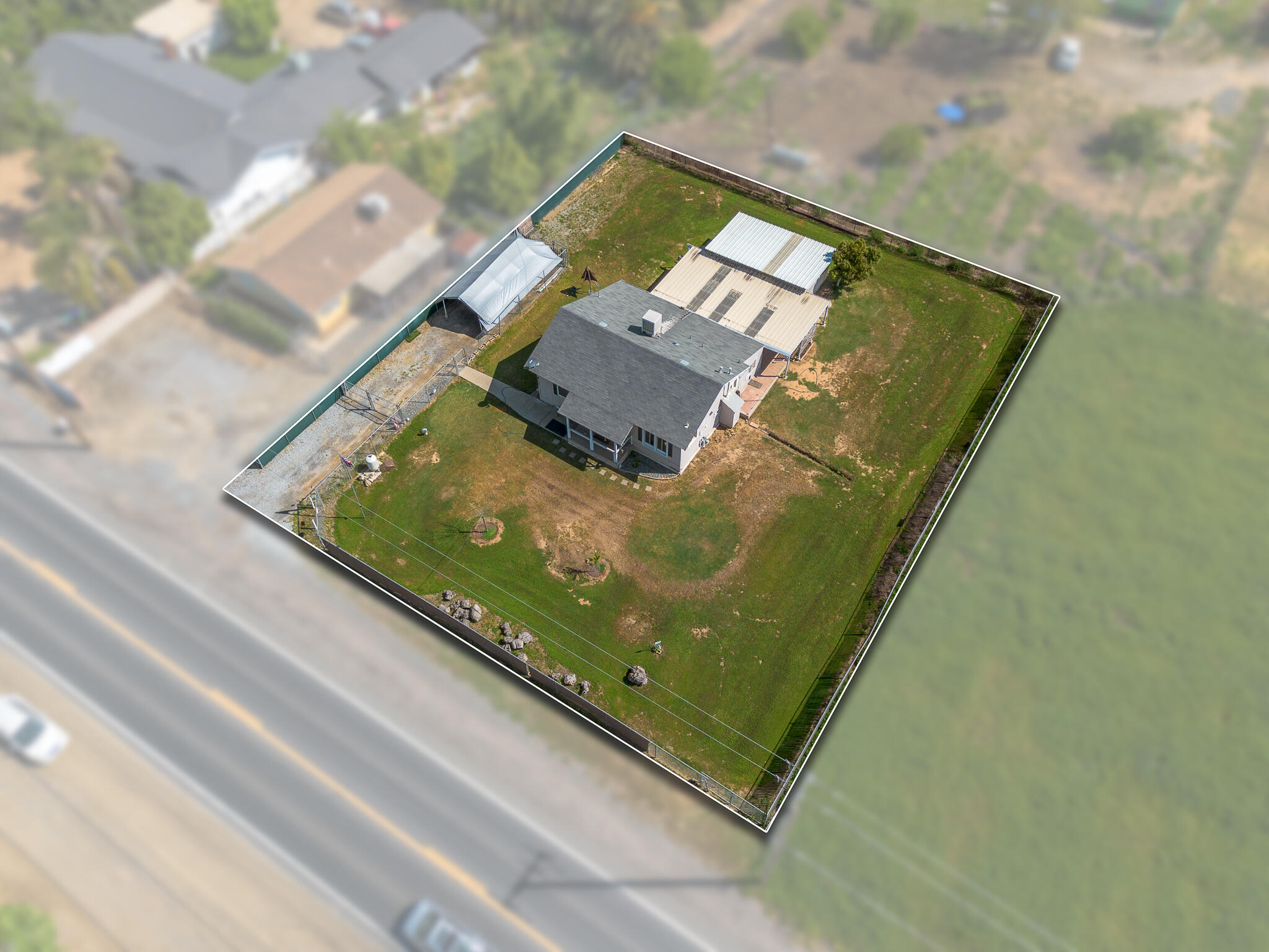 2120 S Kaweah Ave, Exeter, CA 93221