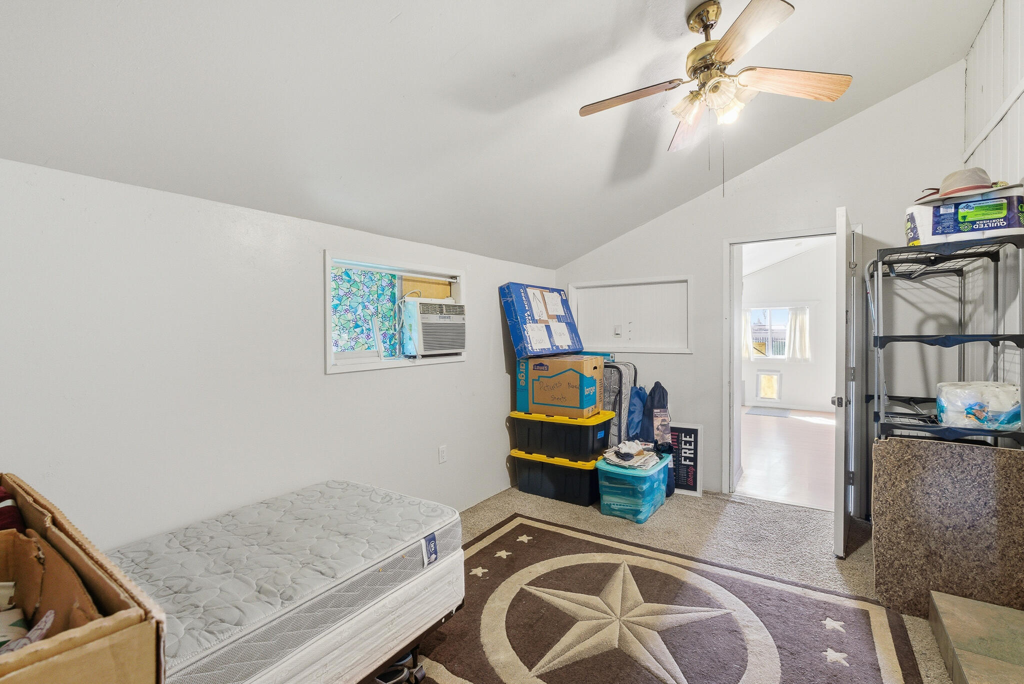 2120 S Kaweah Ave, Exeter, CA 93221