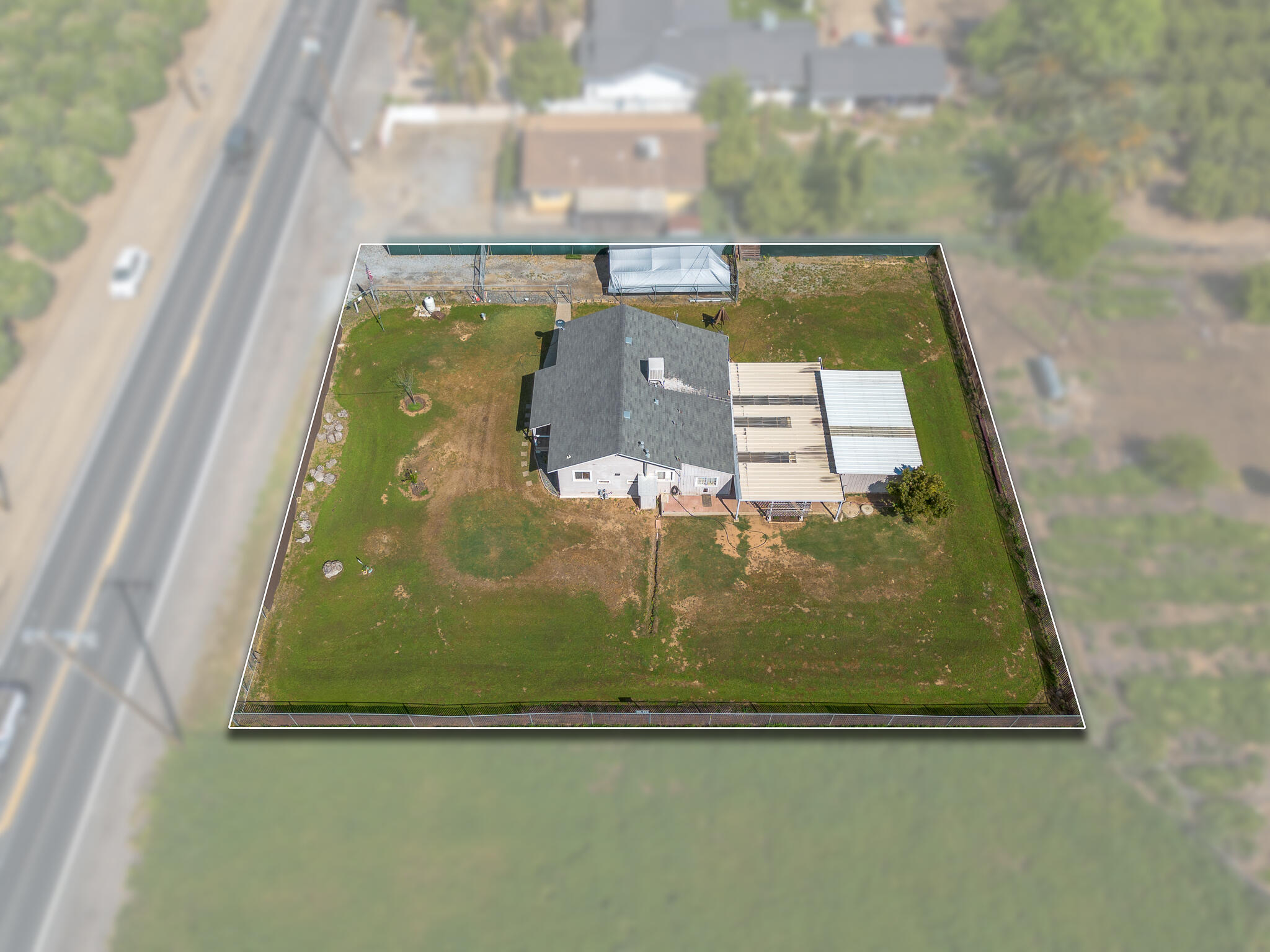 2120 S Kaweah Ave, Exeter, CA 93221