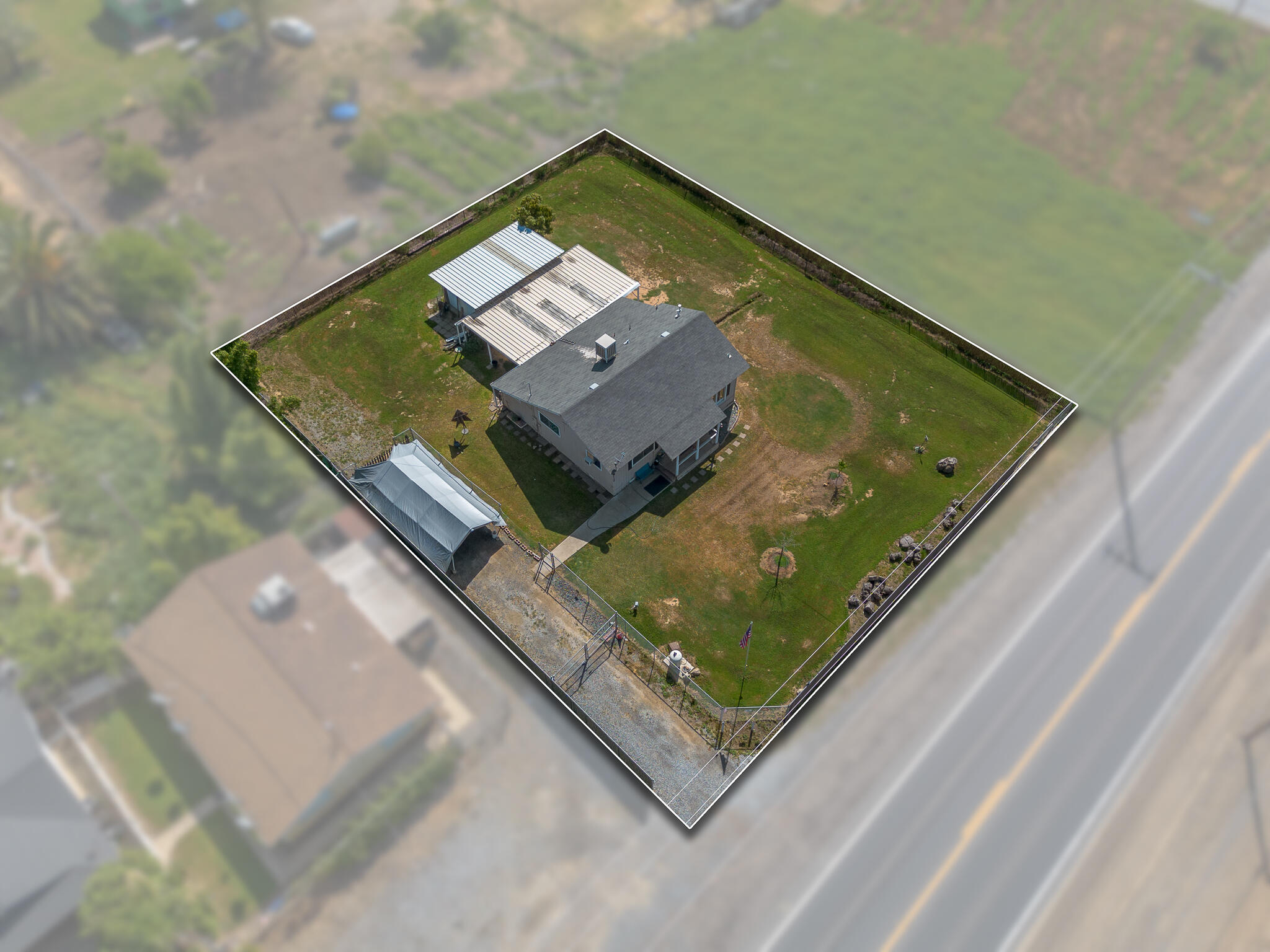 2120 S Kaweah Ave, Exeter, CA 93221