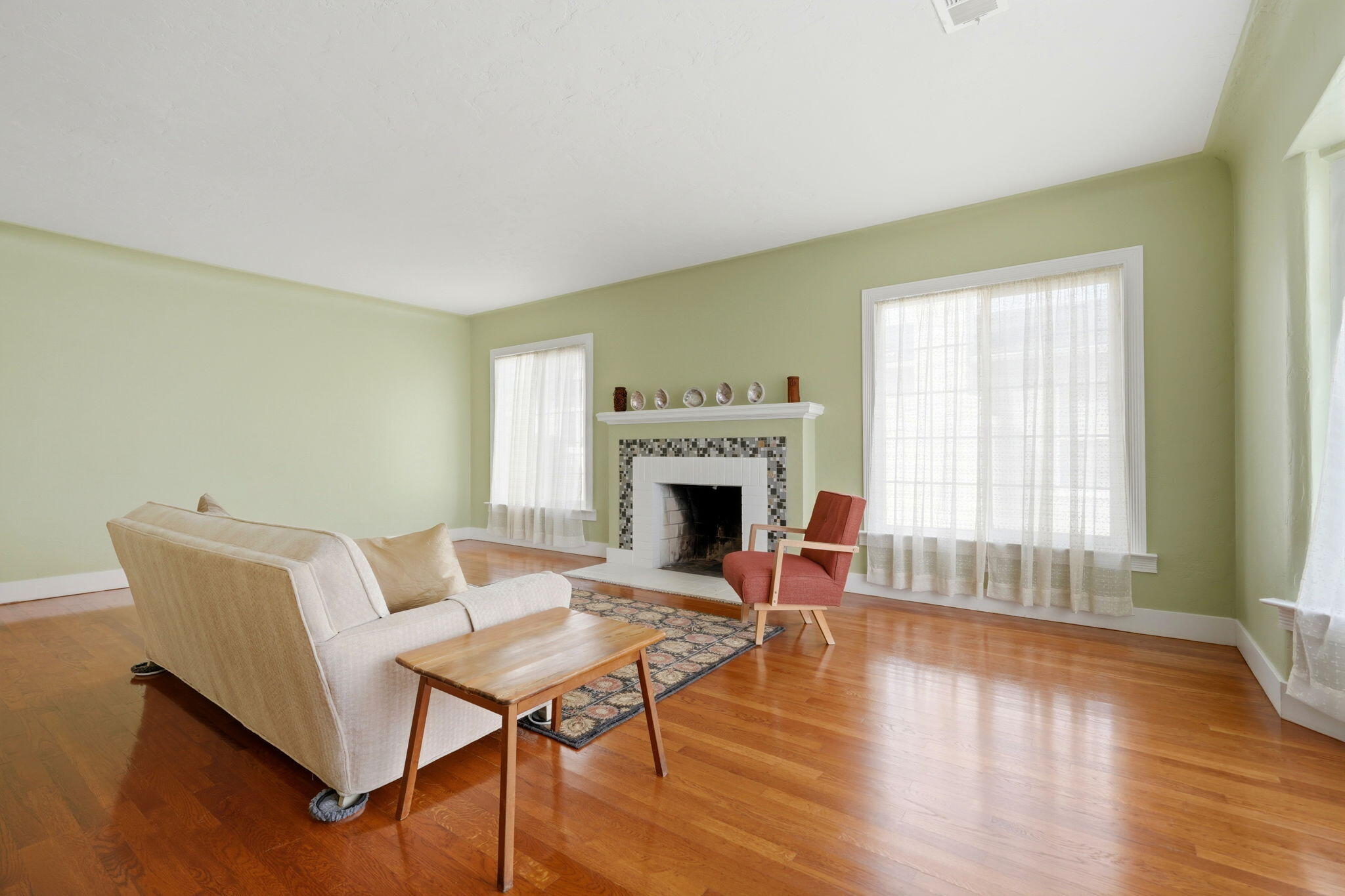 1647 N Harrison Ave, Fresno, CA 93704