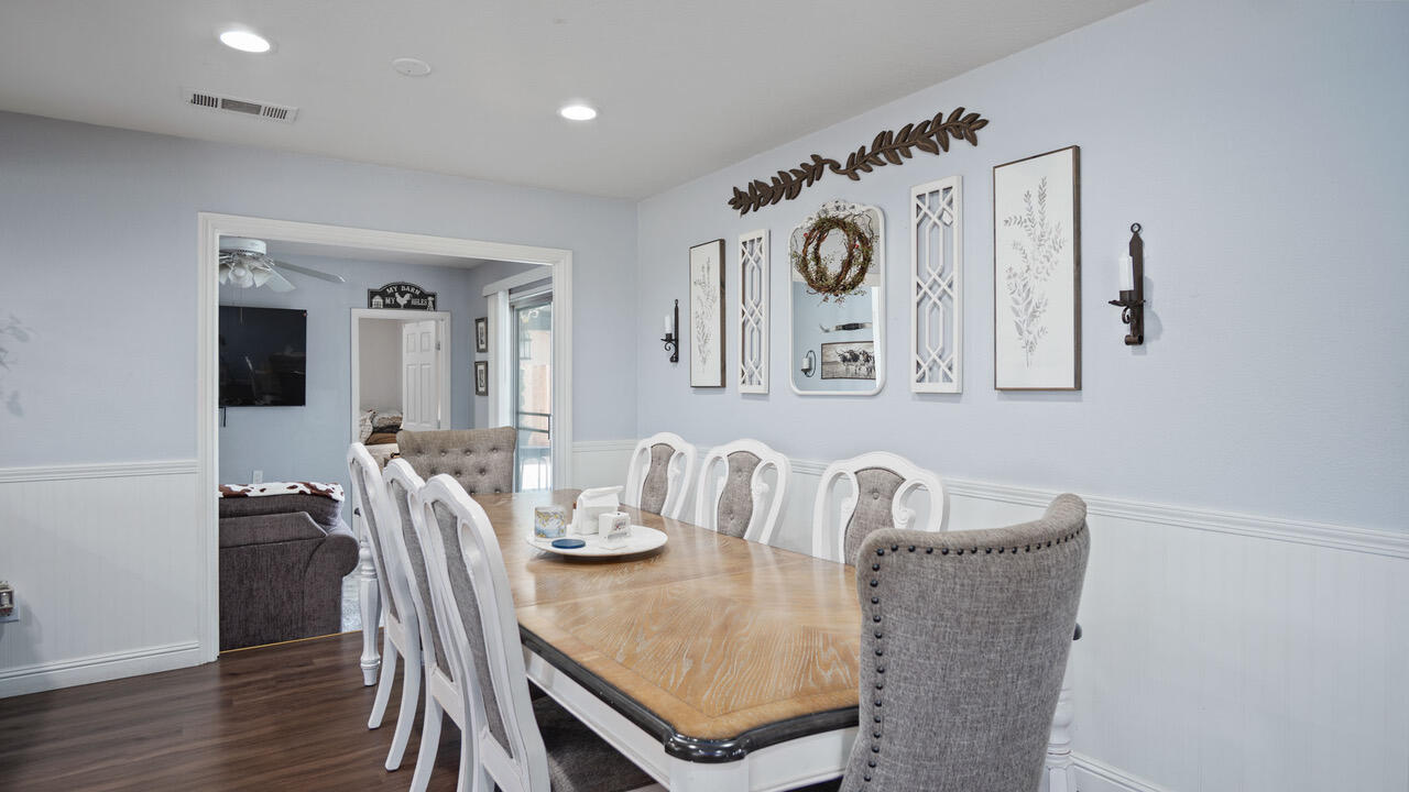 691 Oxford St, Porterville, CA 93257