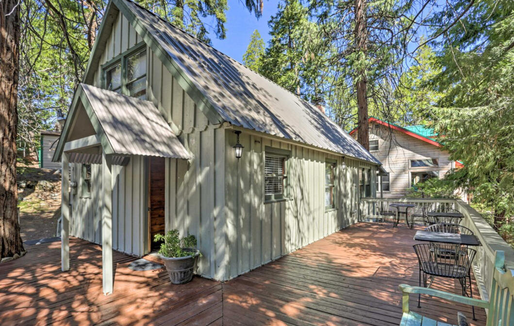 42036 Tollhouse Rd, Shaver Lake, CA 93664