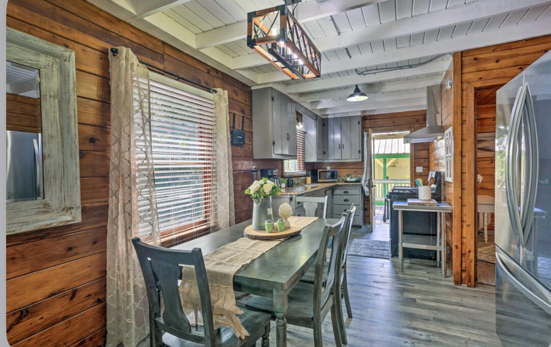 42036 Tollhouse Rd, Shaver Lake, CA 93664